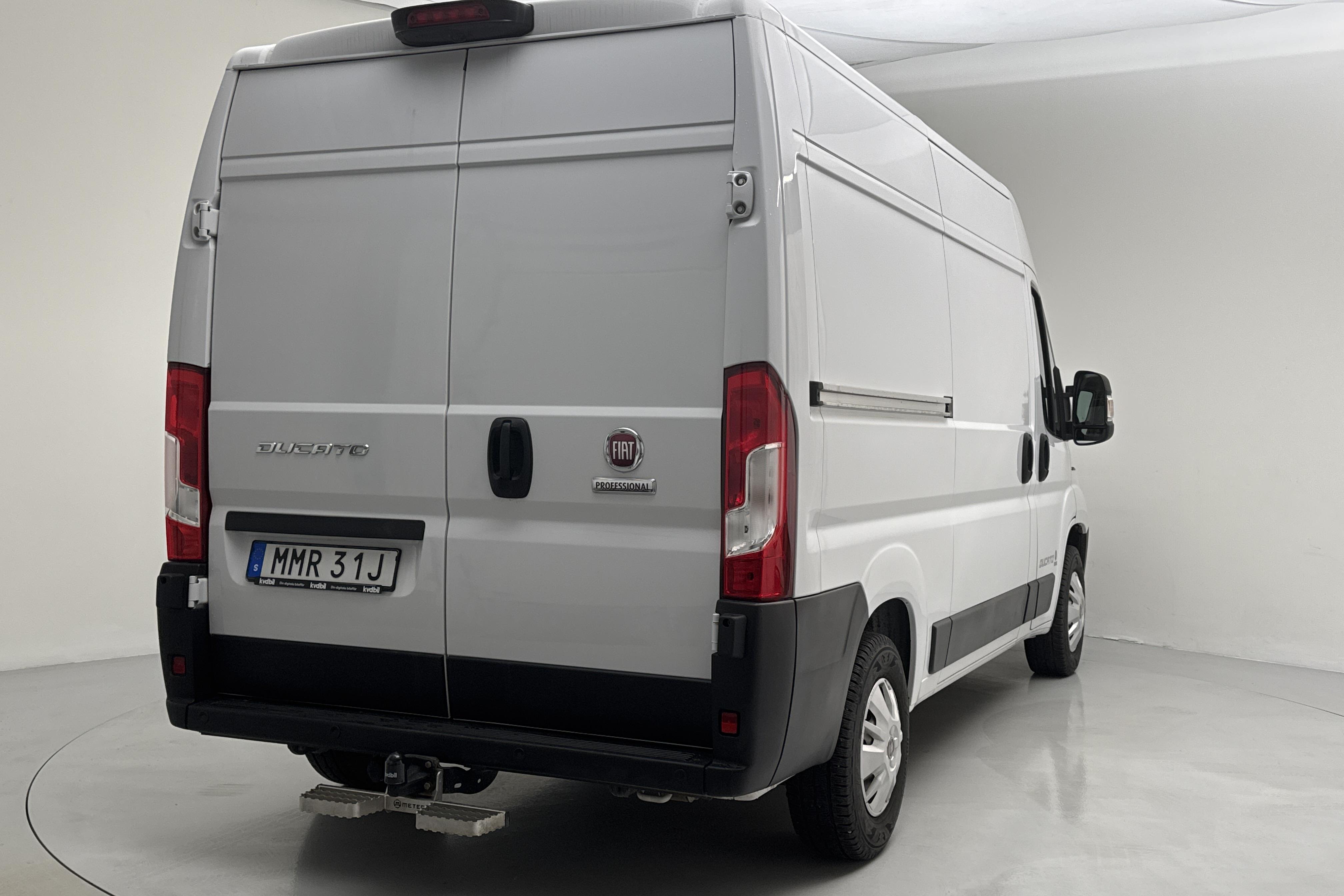 Fiat Ducato 35 2.3 Multijet Skåp (150hk) - 60 060 km - Manuaalinen - valkoinen - 2020