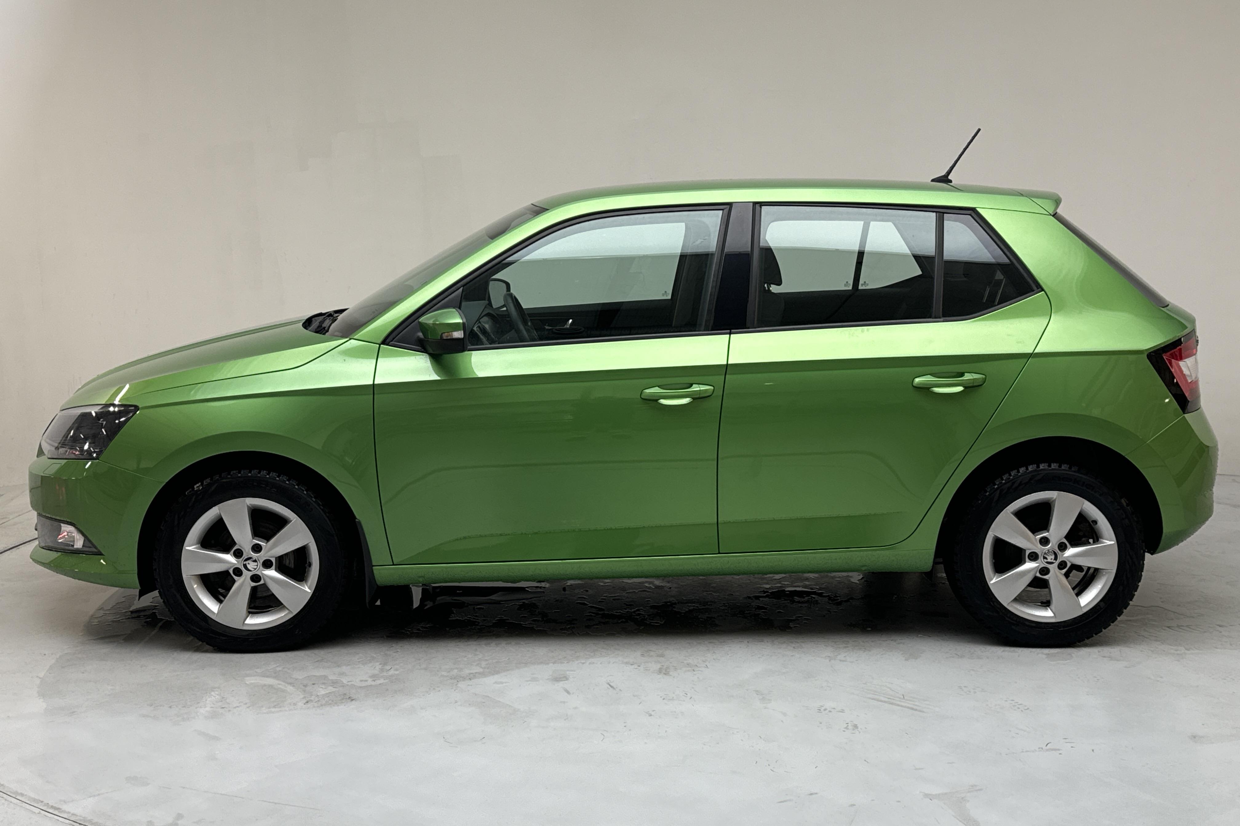 Skoda Fabia 1.2 TSI (90hk) - 28 260 km - Manual - green - 2016