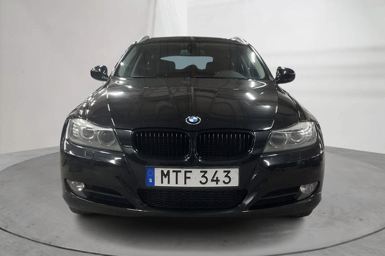 BMW 320d xDrive Touring, E91 (184hk) - 22 023 mil - Automat - svart - 2012