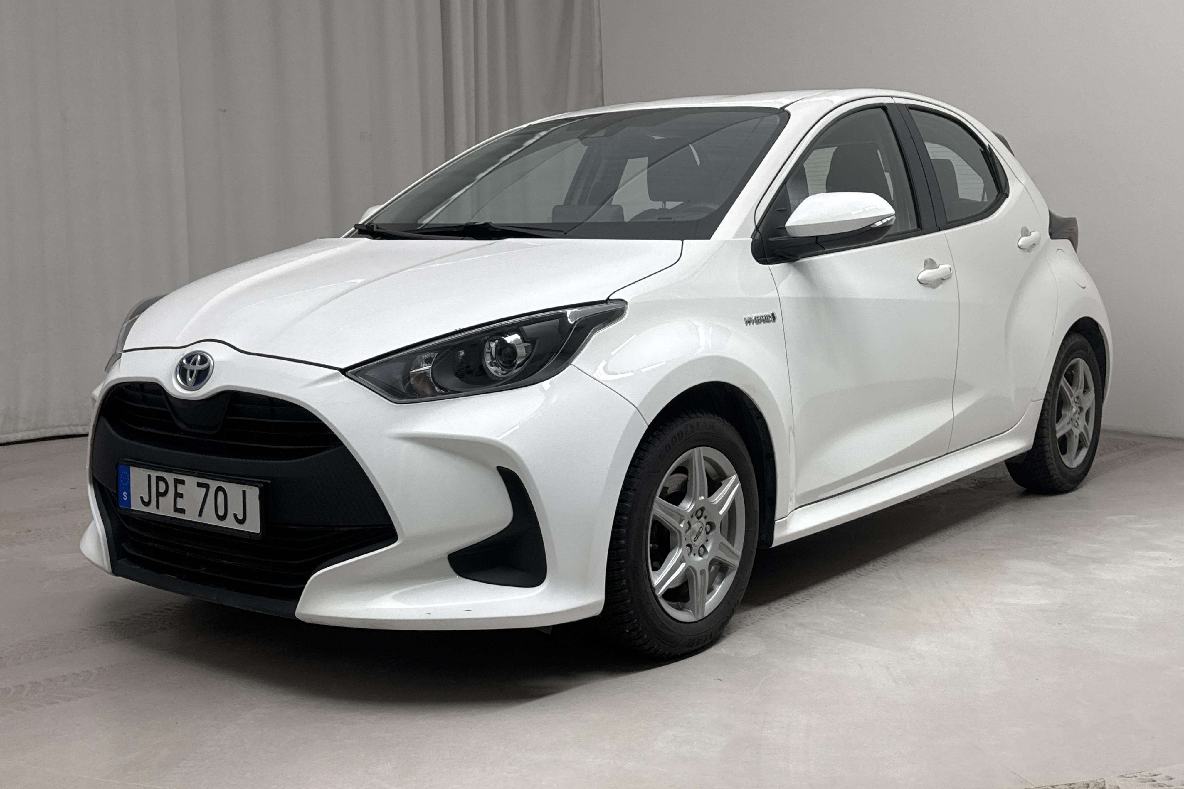 Toyota Yaris 1.5 Hybrid 5dr (116hk) - 107 160 km - Automaattinen - valkoinen - 2020