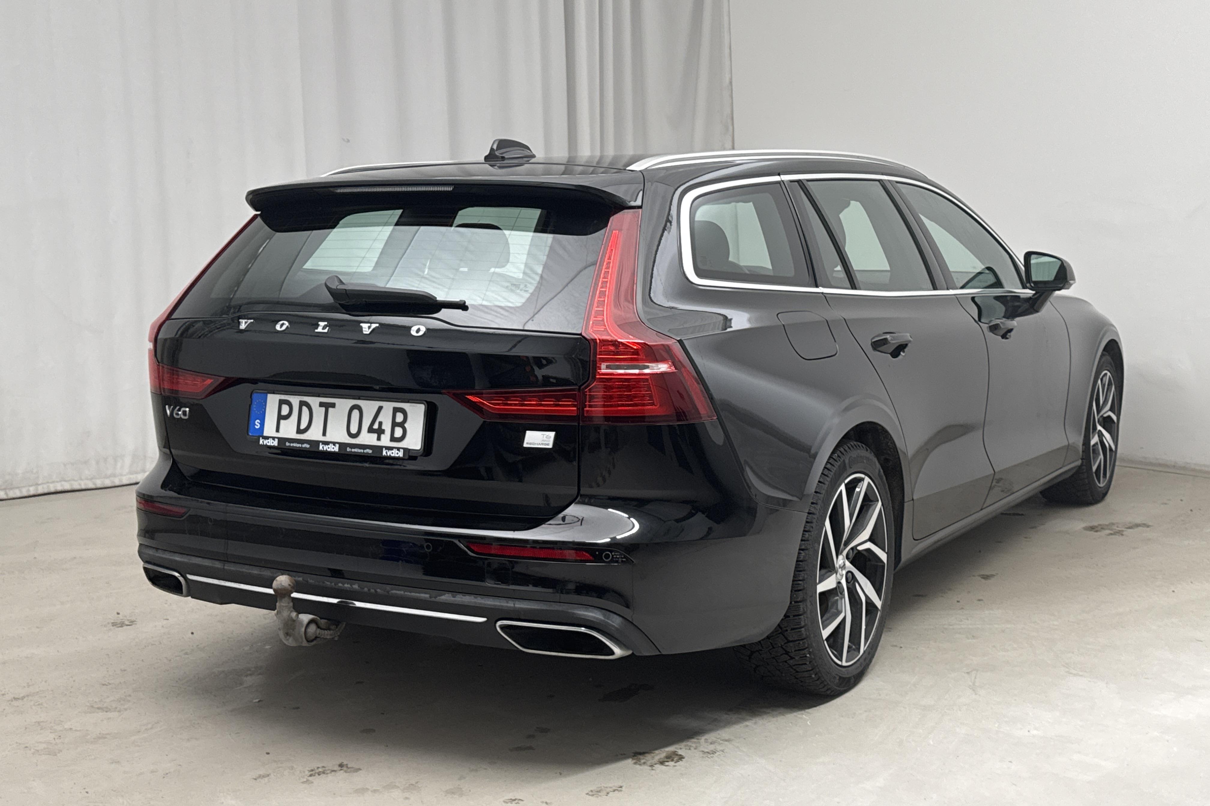 Volvo V60 T6 AWD Twin Engine (340hk) - 84 840 km - Automatic - black - 2021