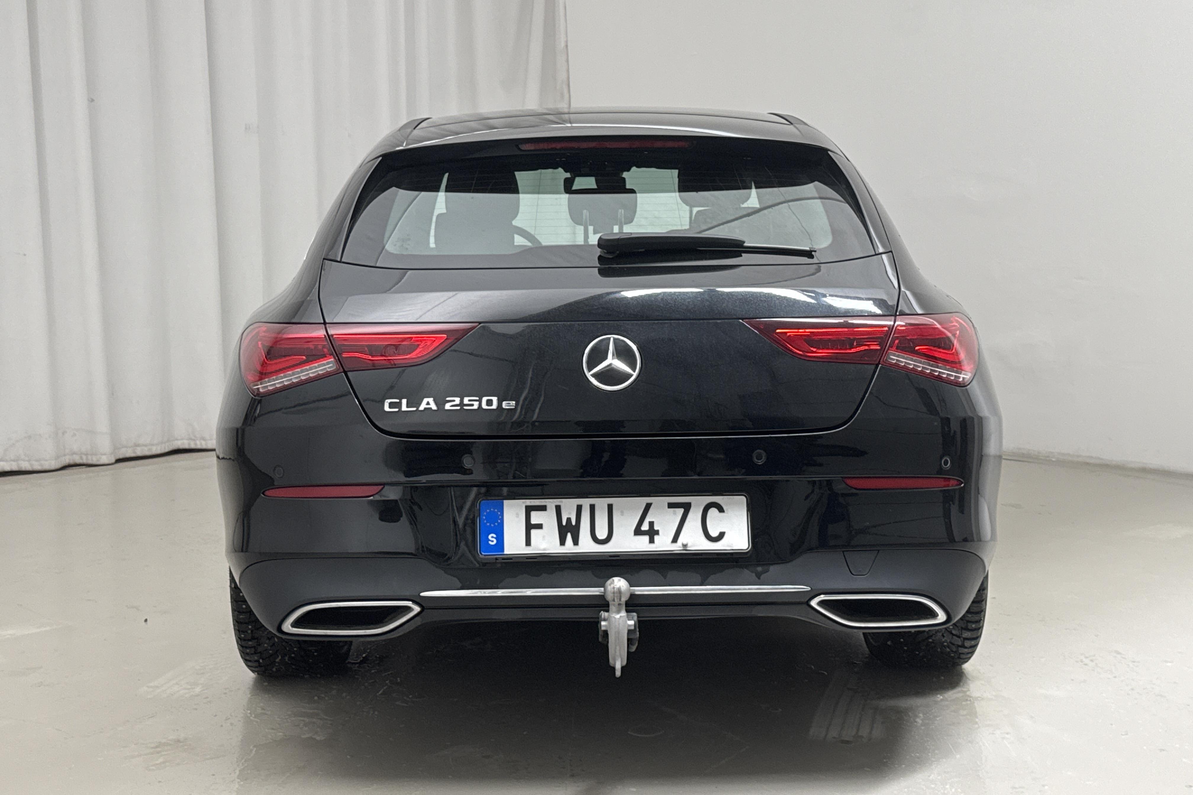 Mercedes CLA 250 e Shooting Brake X118 (218hk) - 45 520 km - Automatic - black - 2022