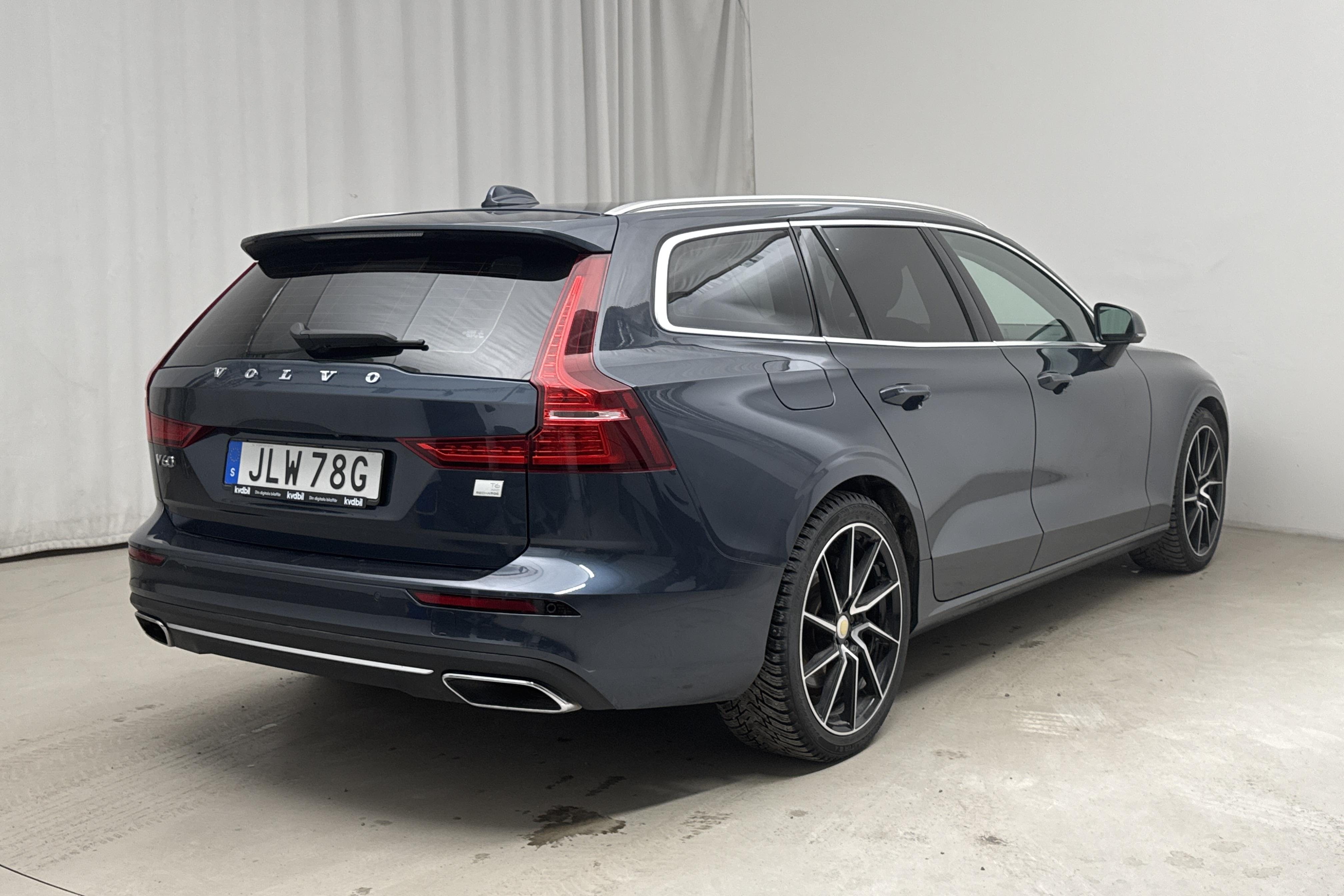 Volvo V60 T6 AWD Twin Engine (340hk) - 97 590 km - Automatic - Dark Blue - 2022