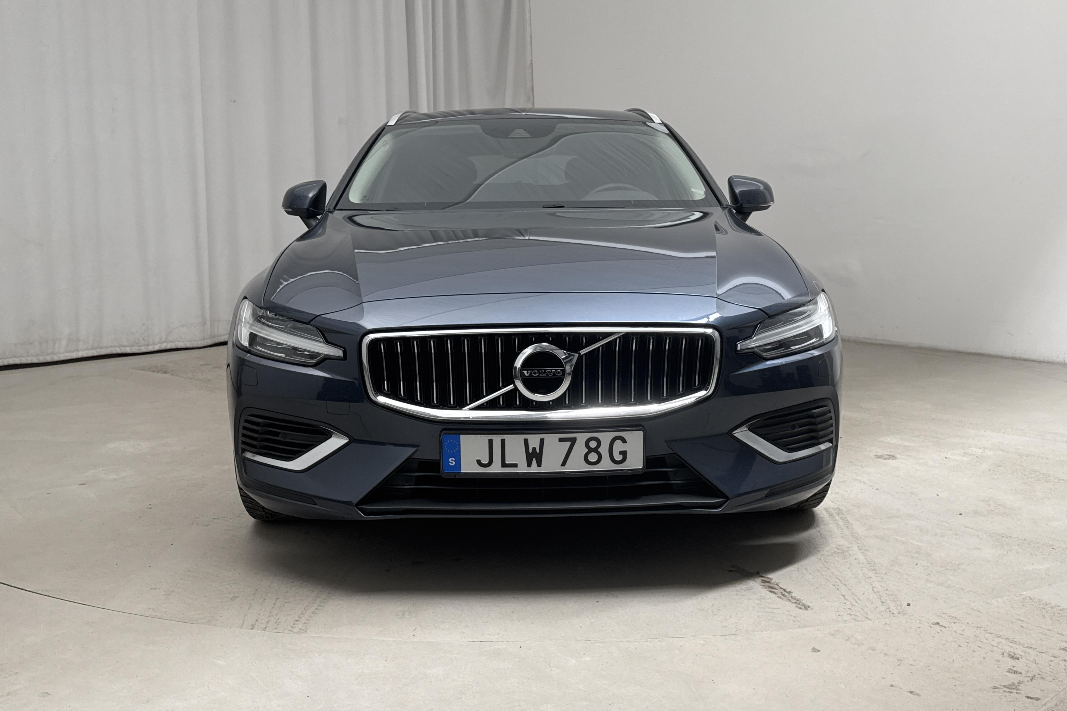 Volvo V60 T6 AWD Twin Engine (340hk) - 97 590 km - Automatic - Dark Blue - 2022