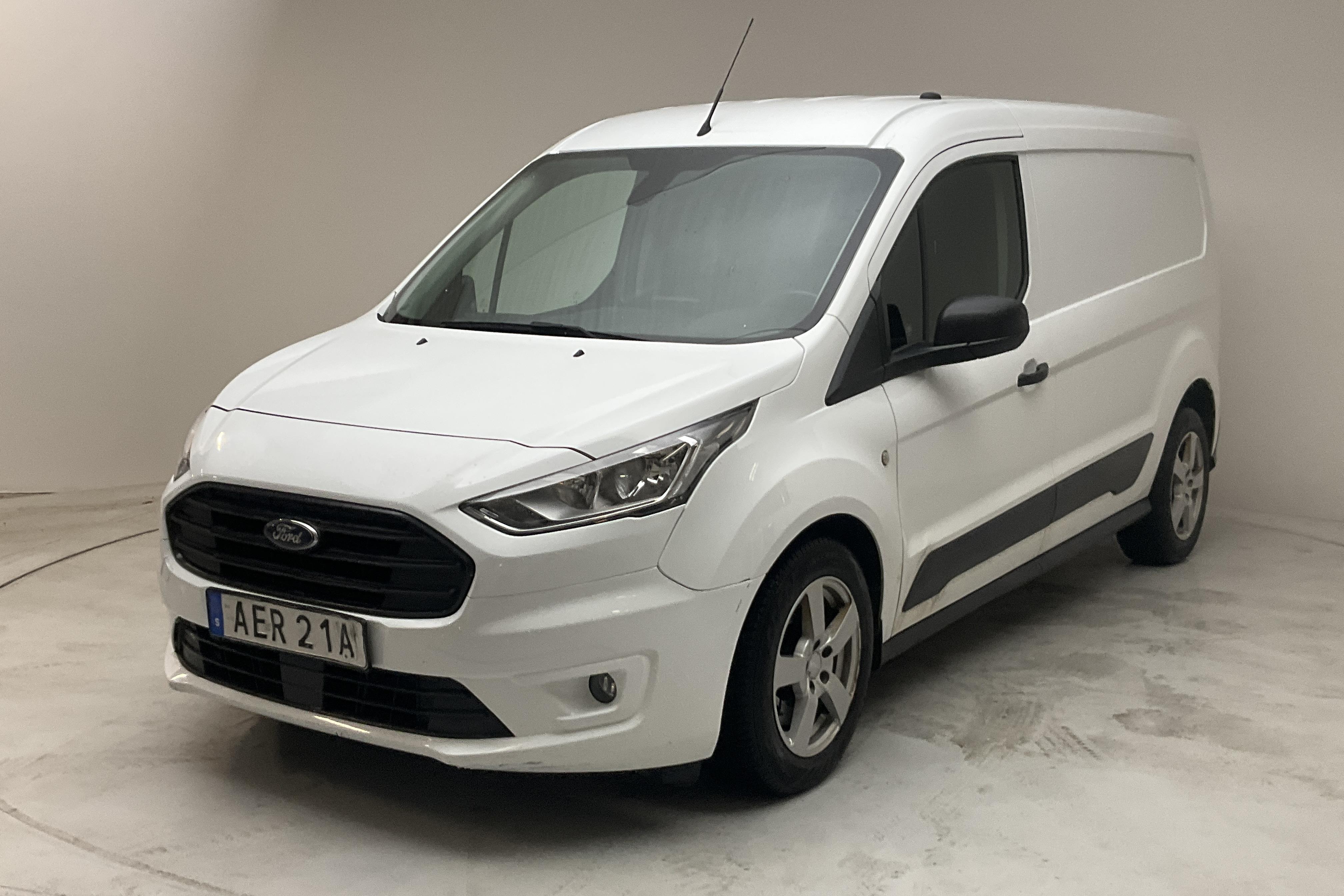 Ford Transit Connect 1.5 TDCi (120hk) - 5 586 mil - Automat - vit - 2019