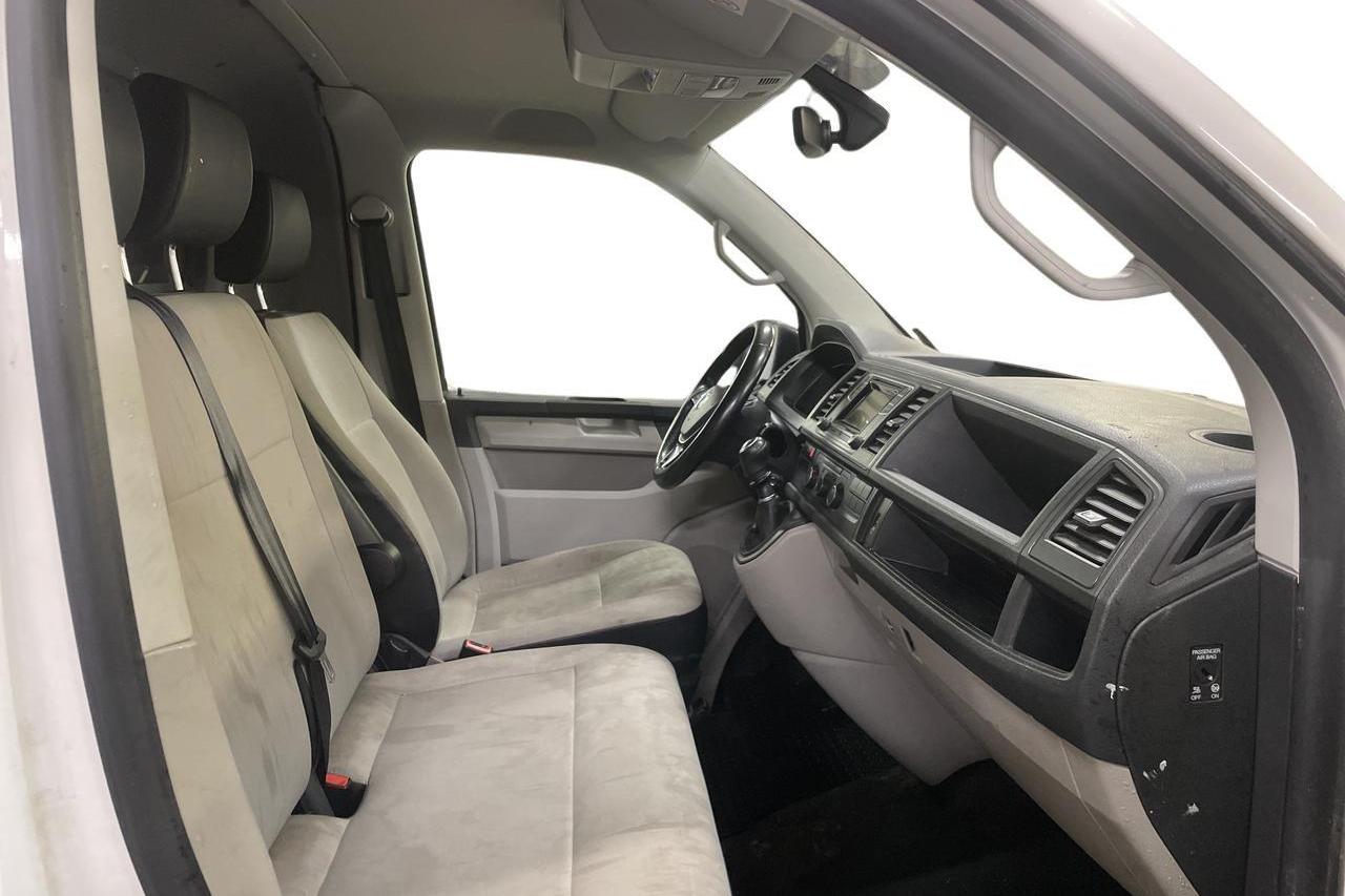 VW Transporter T6 2.0 TDI BMT Skåp 4MOTION (150hk) - 133 600 km - Käsitsi - valge - 2019