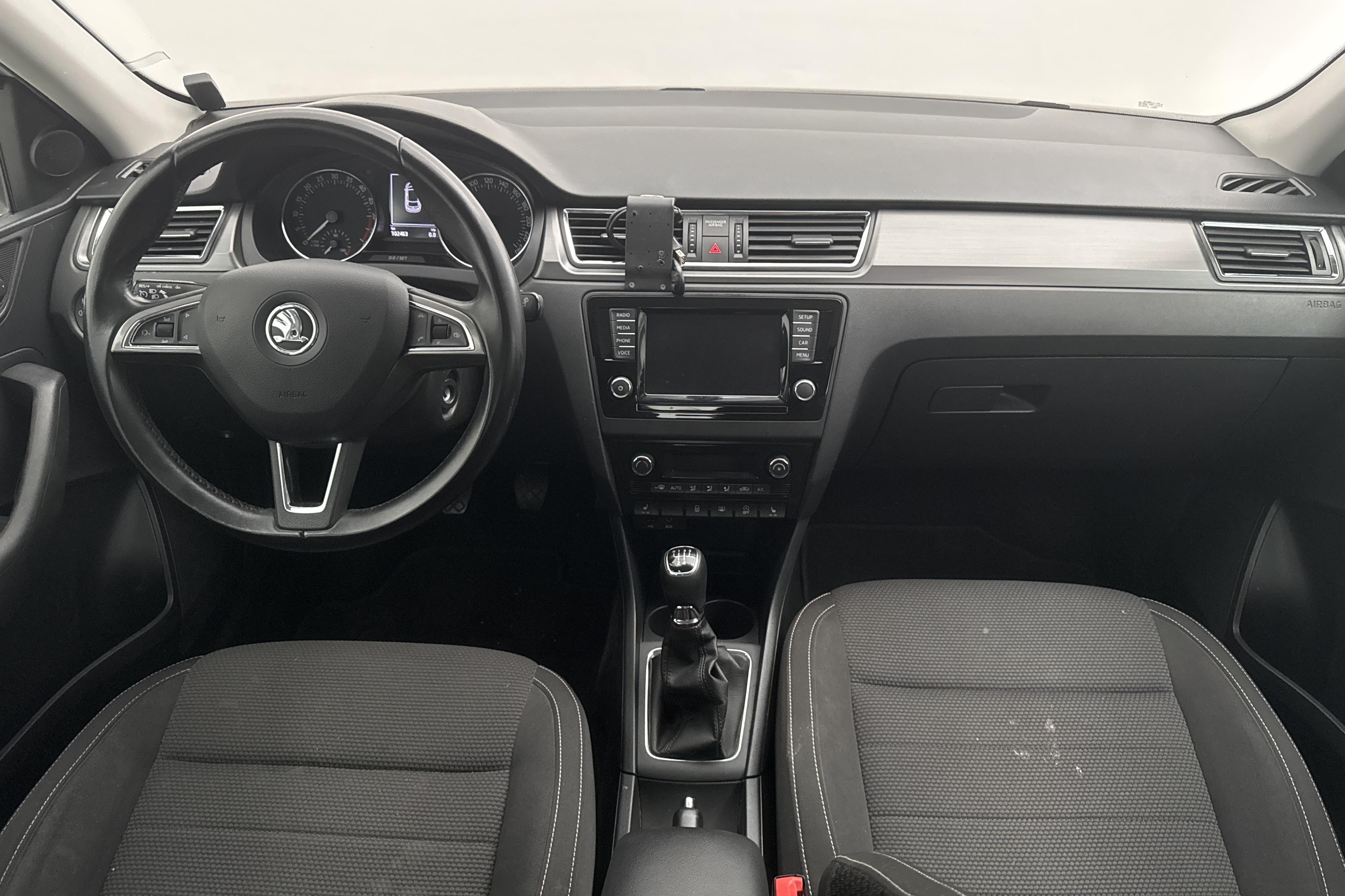 Skoda Rapid 1.4 TDI Spaceback (90hk) - 102 460 km - Manualna - biały - 2016