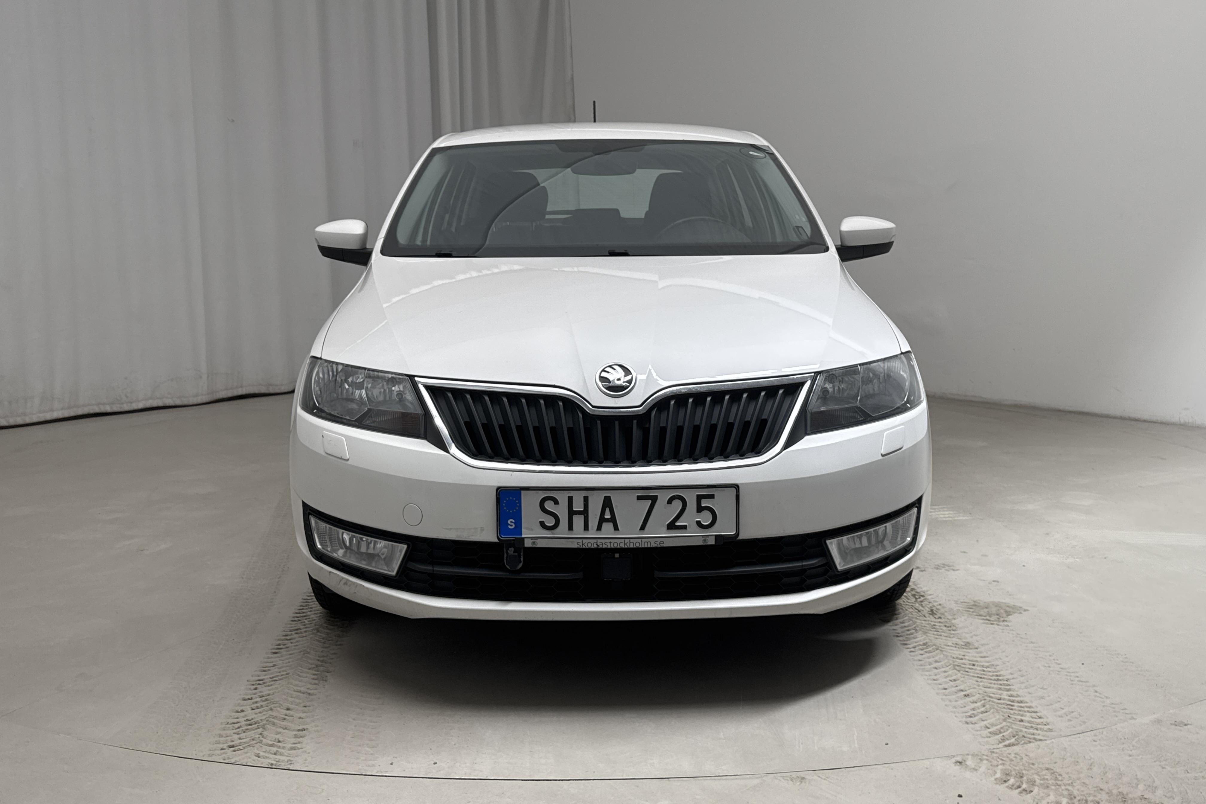 Skoda Rapid 1.4 TDI Spaceback (90hk) - 102 460 km - Manualna - biały - 2016