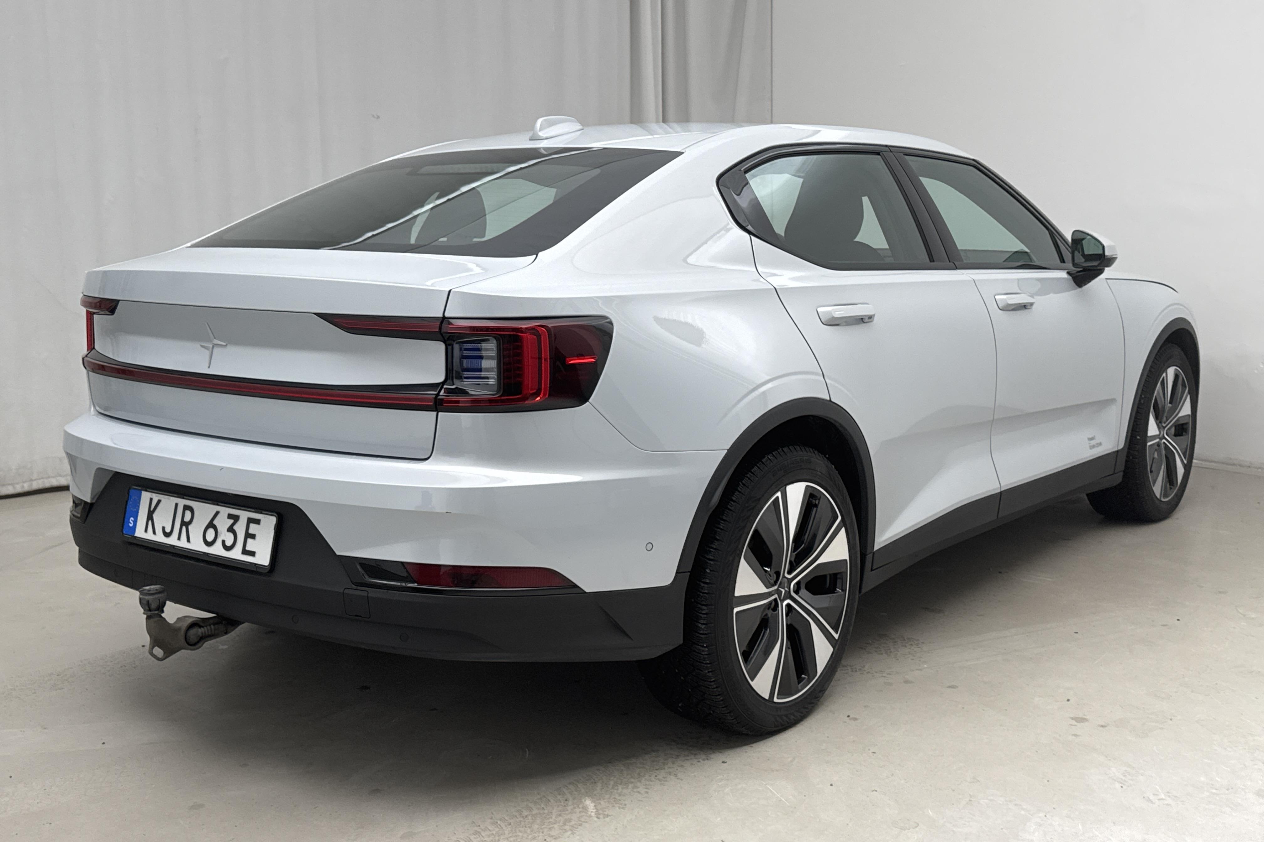 Polestar 2 Long range Single motor (296hk) - 40 120 km - Automaattinen - hopea - 2024