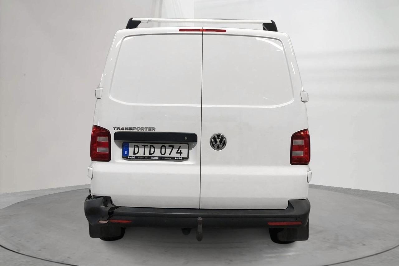 VW Transporter T6 2.0 TDI BMT Skåp (150hk) - 128 860 km - Automatyczna - biały - 2018