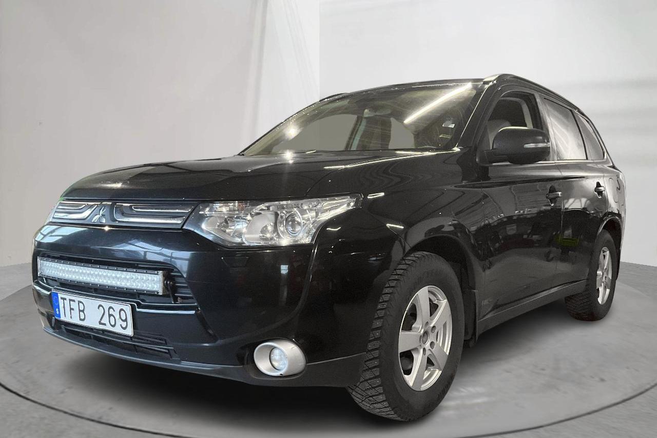 Mitsubishi Outlander 2.2 Di-D 4WD (150hk) - 268 730 km - Automatyczna - czarny - 2013