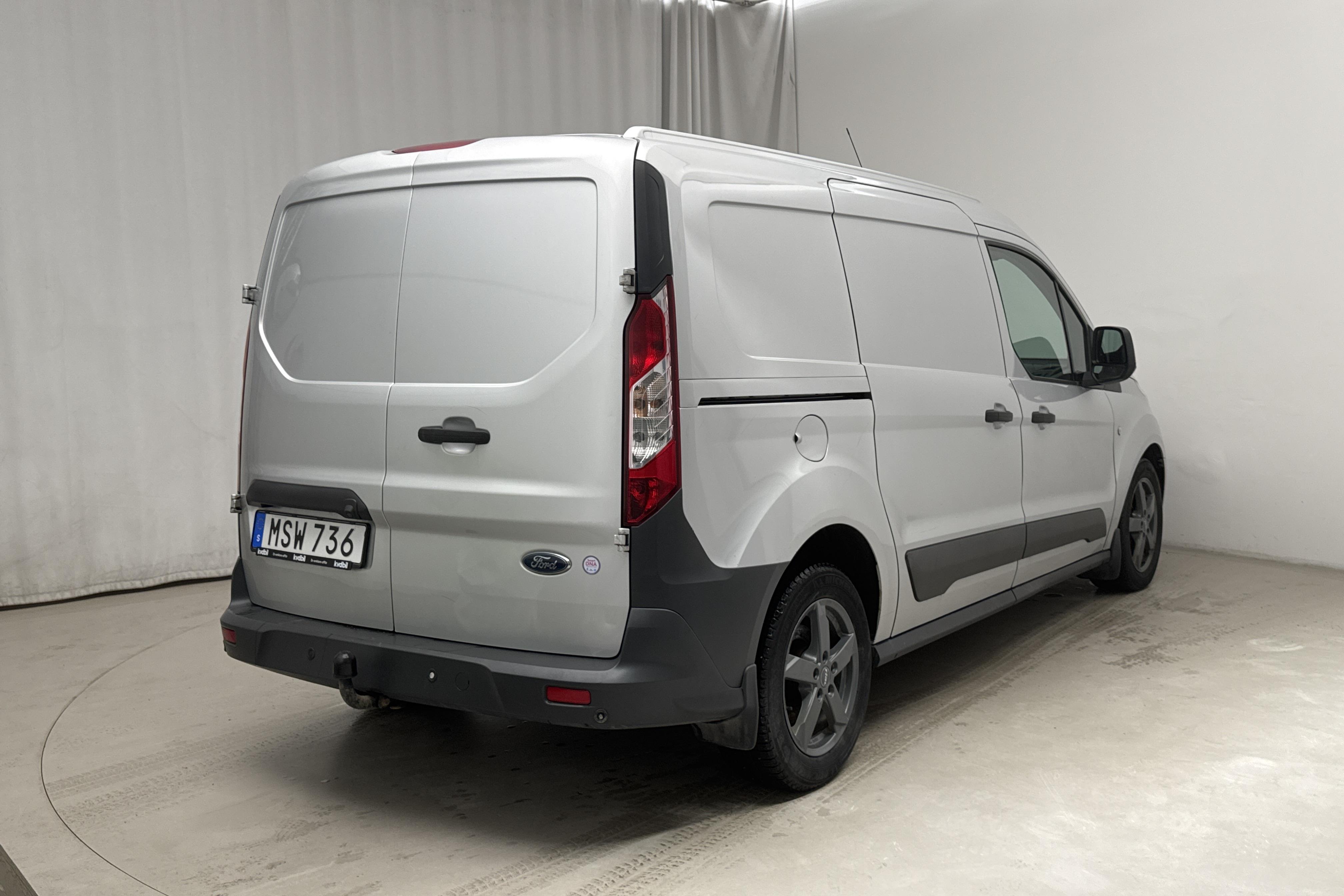 Ford Transit Connect 1.5 TDCi (100hk) - 142 620 km - Automaattinen - hopea - 2017