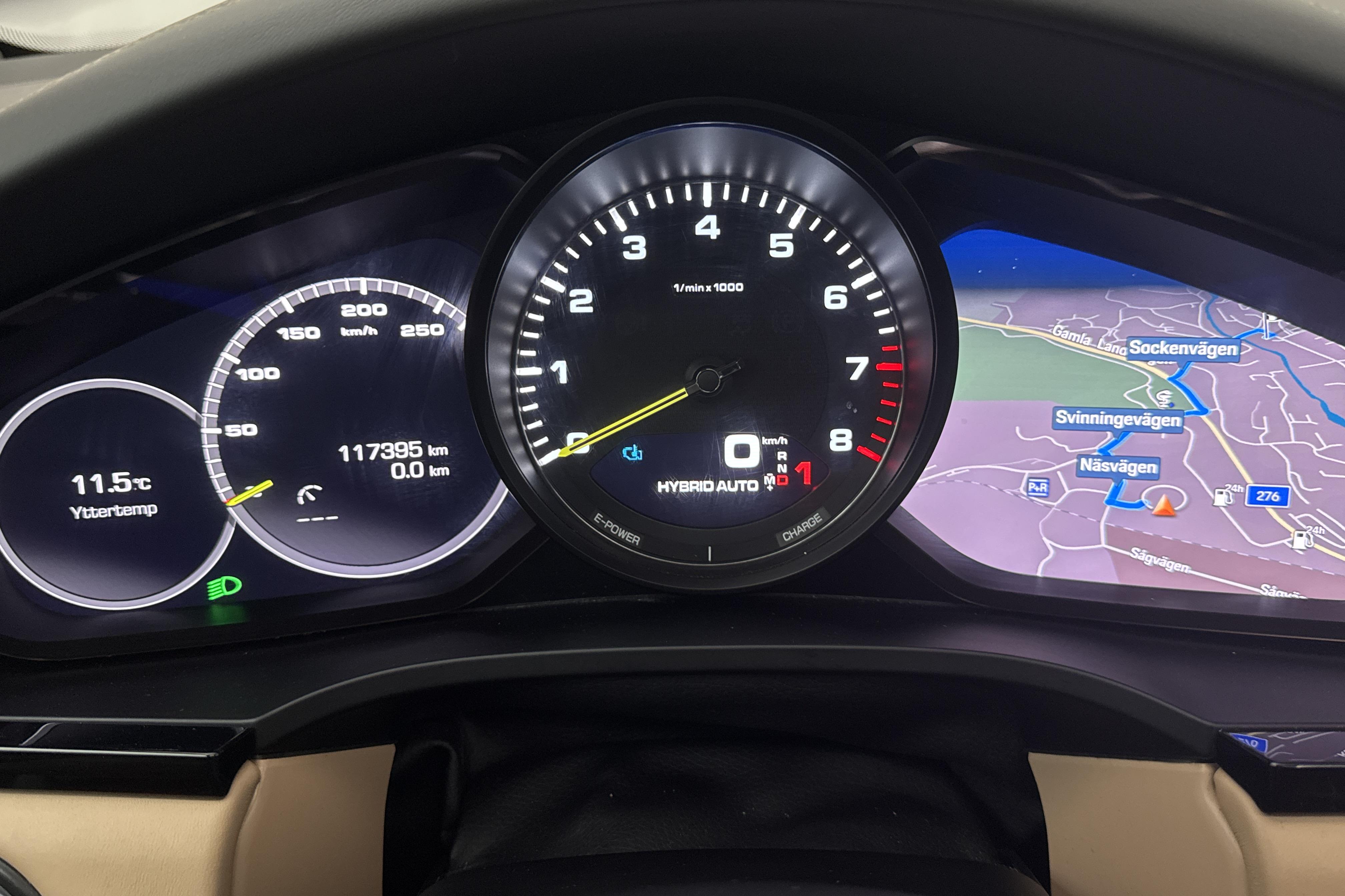 Porsche Cayenne E-hybrid (462hk) - 117 400 km - Automatyczna - biały - 2021