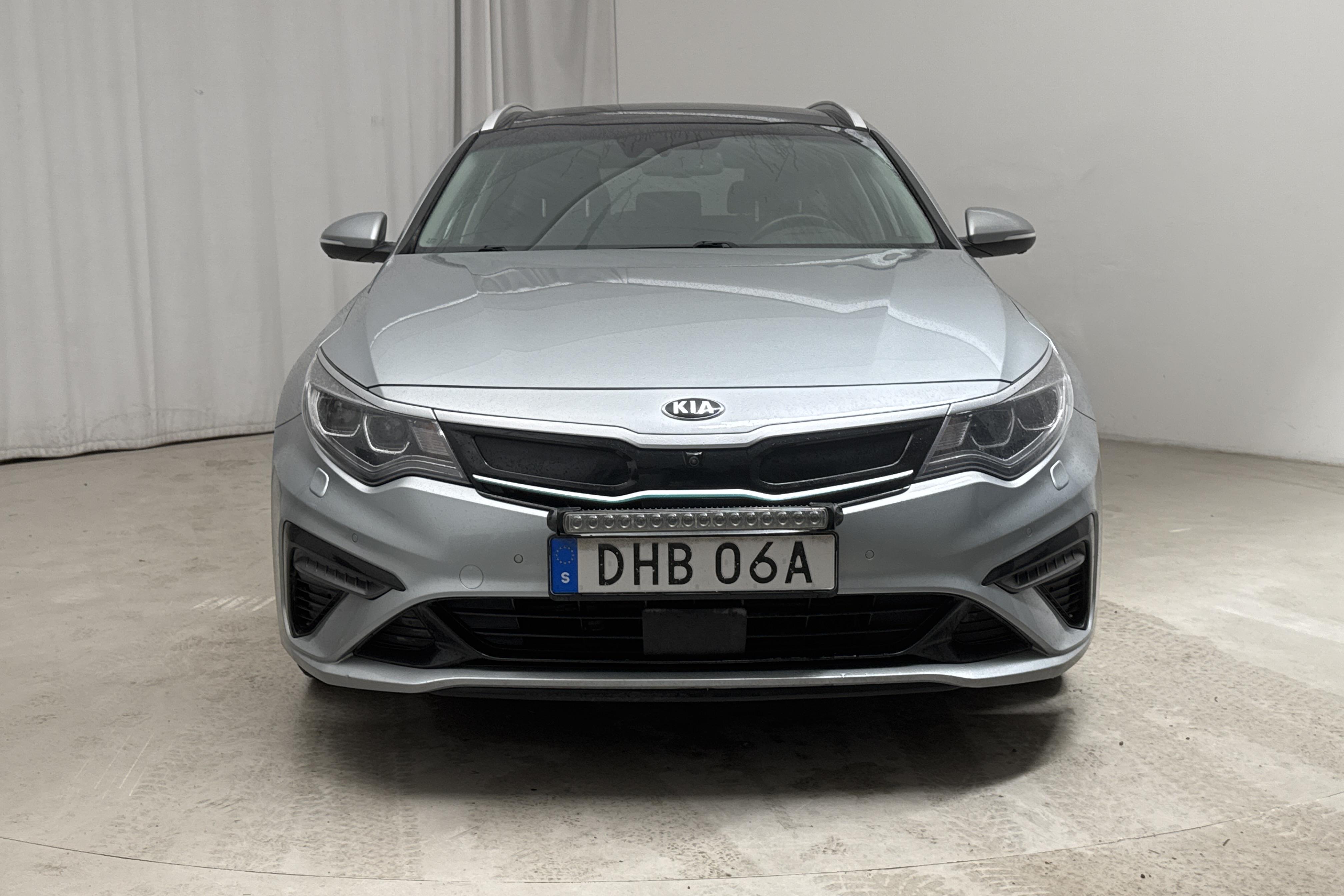 KIA Optima 2.0 GDi Plug-in Hybrid SW (205hk) - 122 380 km - Automatic - gray - 2019