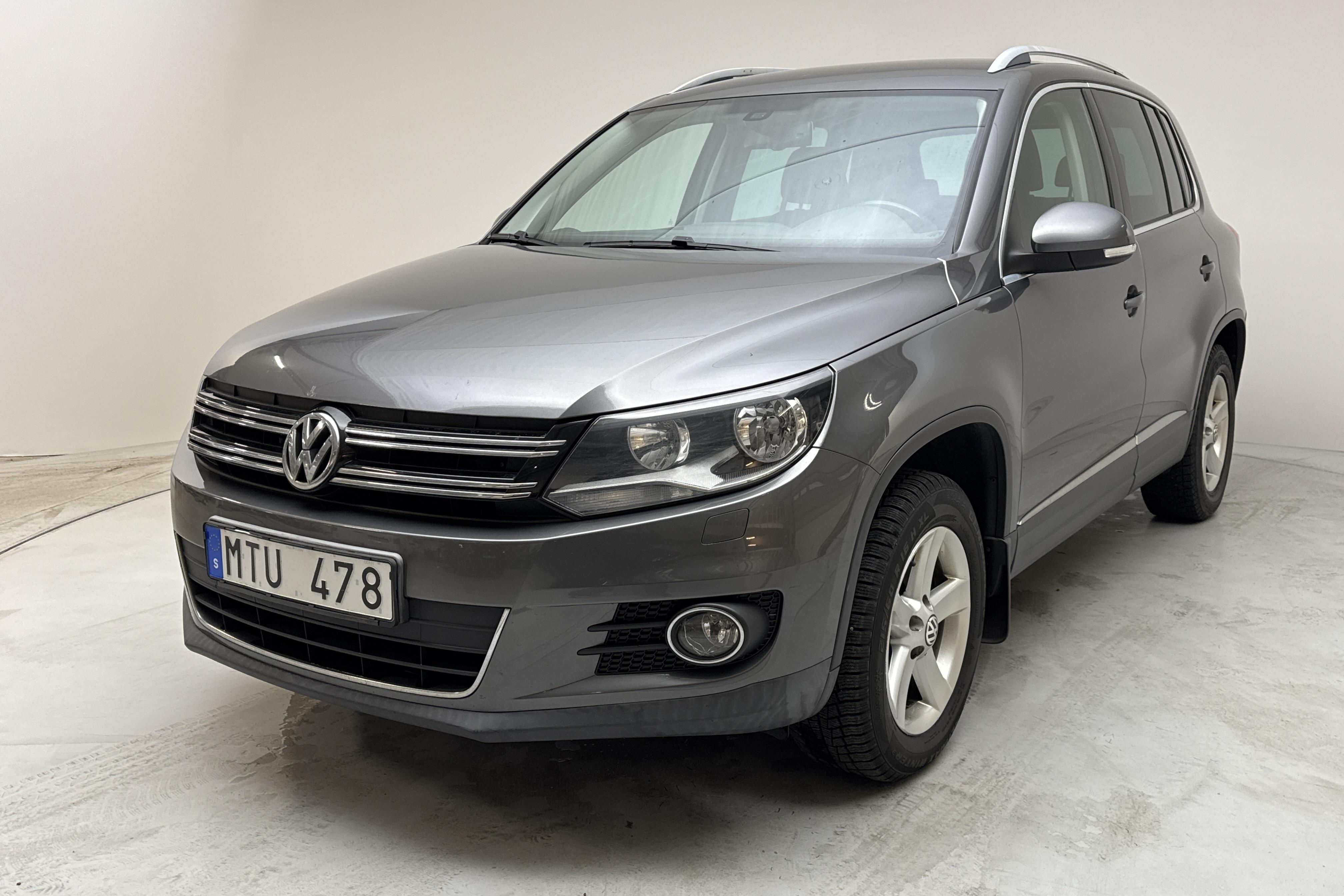 VW Tiguan 1.4 TSI 4MOTION (160hk) - 146 150 km - Manual - Dark Grey - 2012