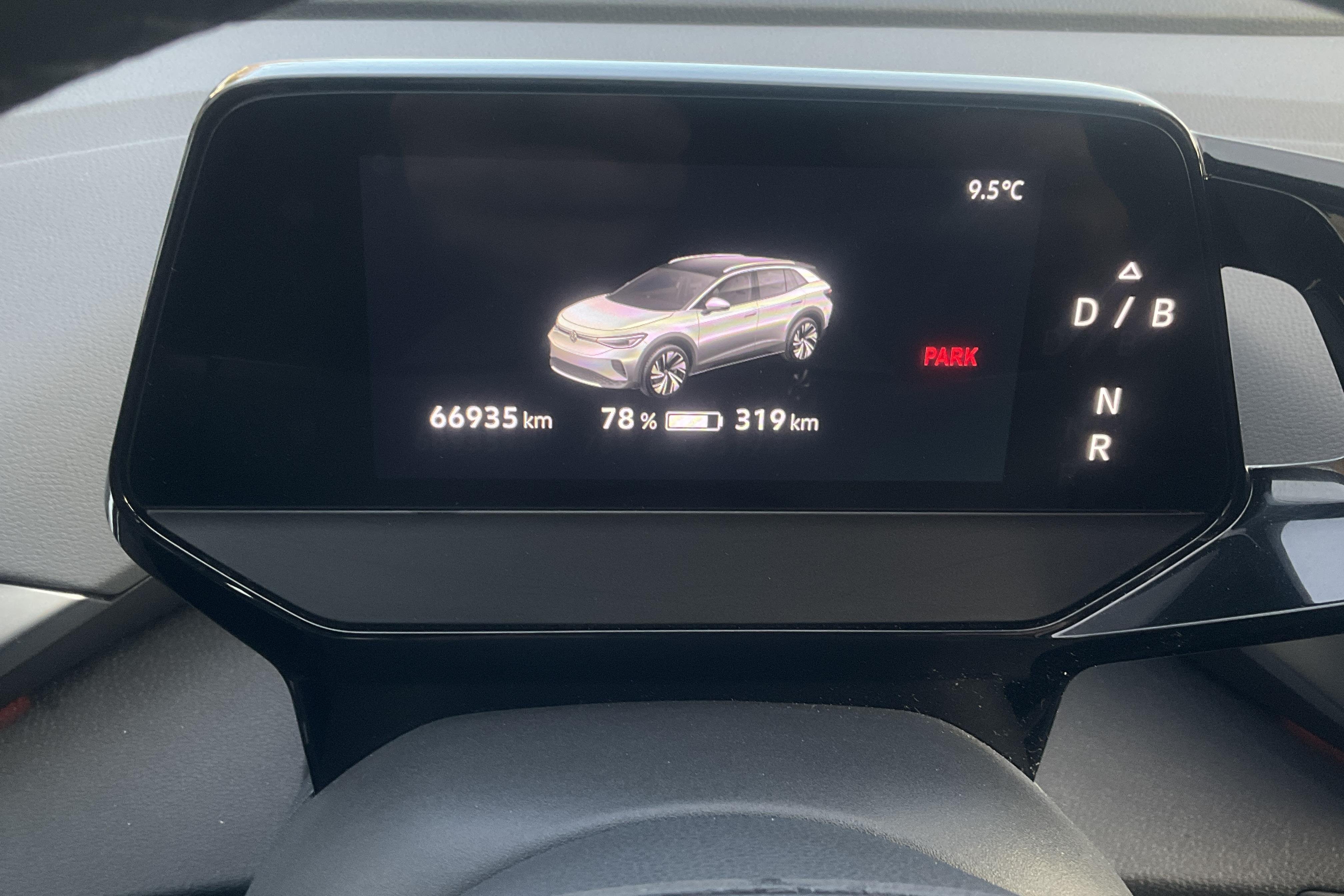 VW ID.4 77kWh (204hk) - 6 693 mil - Automat - Dark Grey - 2021