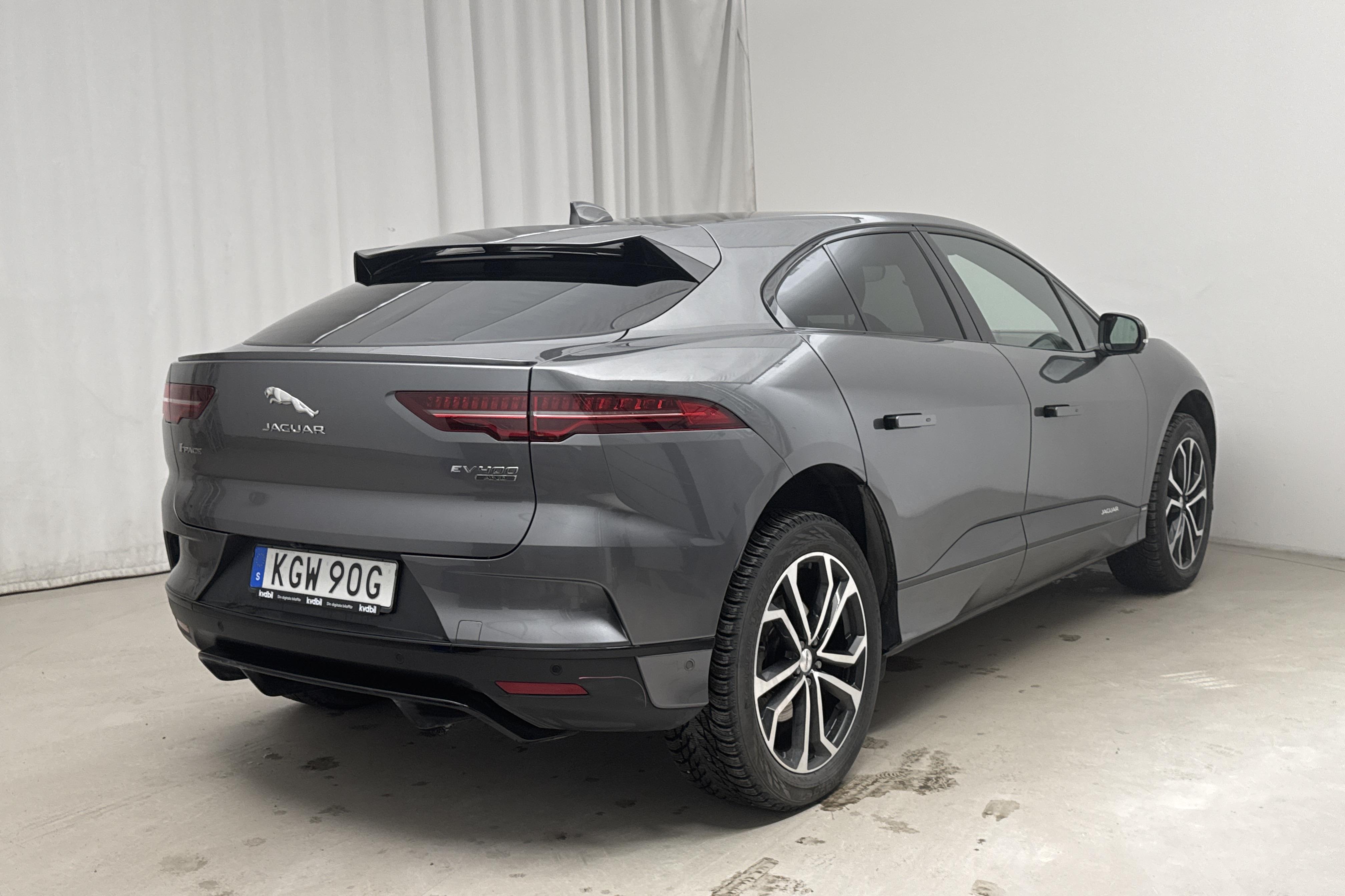 Jaguar I-Pace EV400 AWD (400hk) - 4 856 mil - Automat - grå - 2019