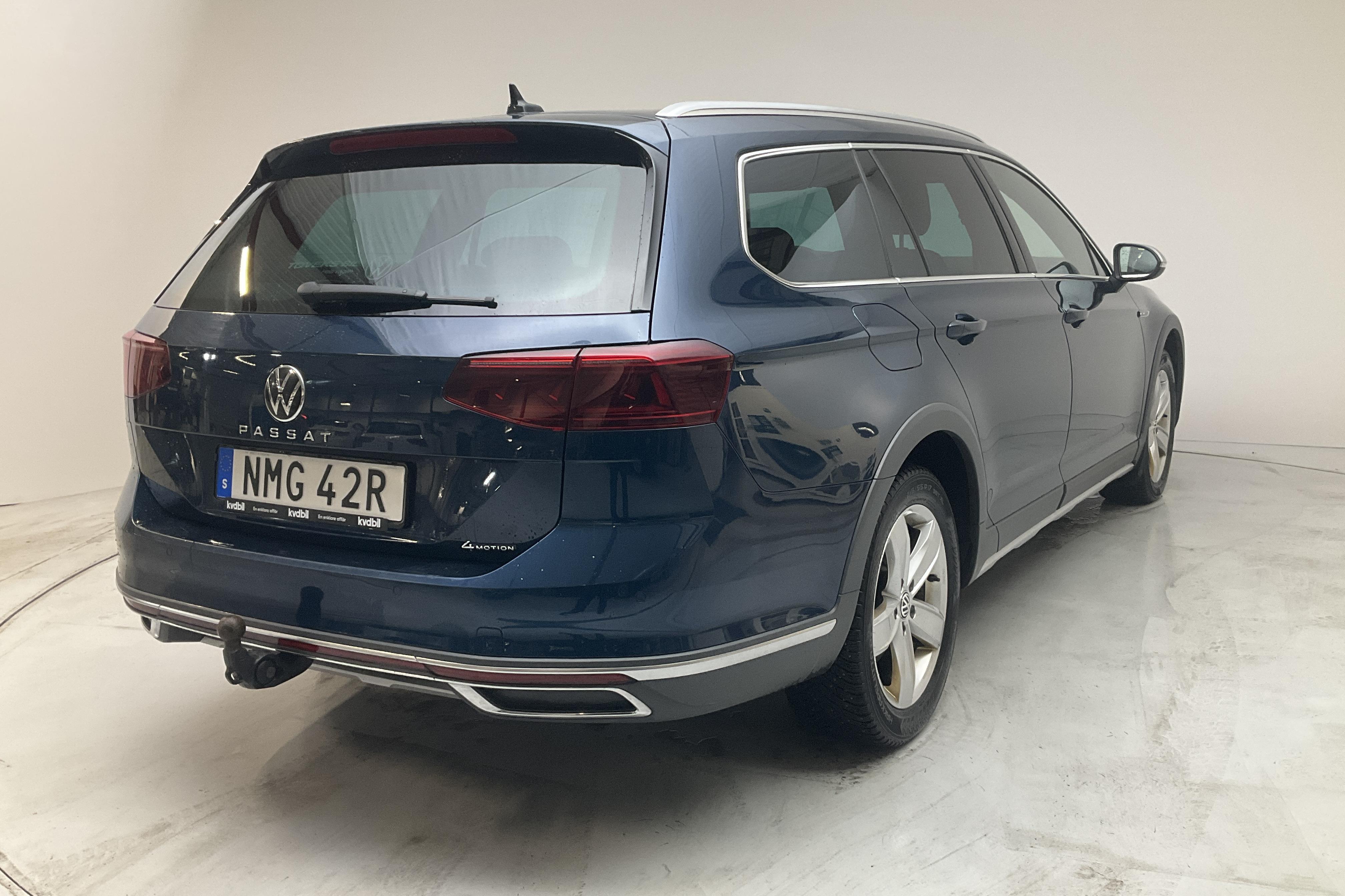 VW Passat Alltrack 2.0 TDI Sportscombi 4Motion (200hk) - 111 760 km - Automaattinen - sininen - 2022