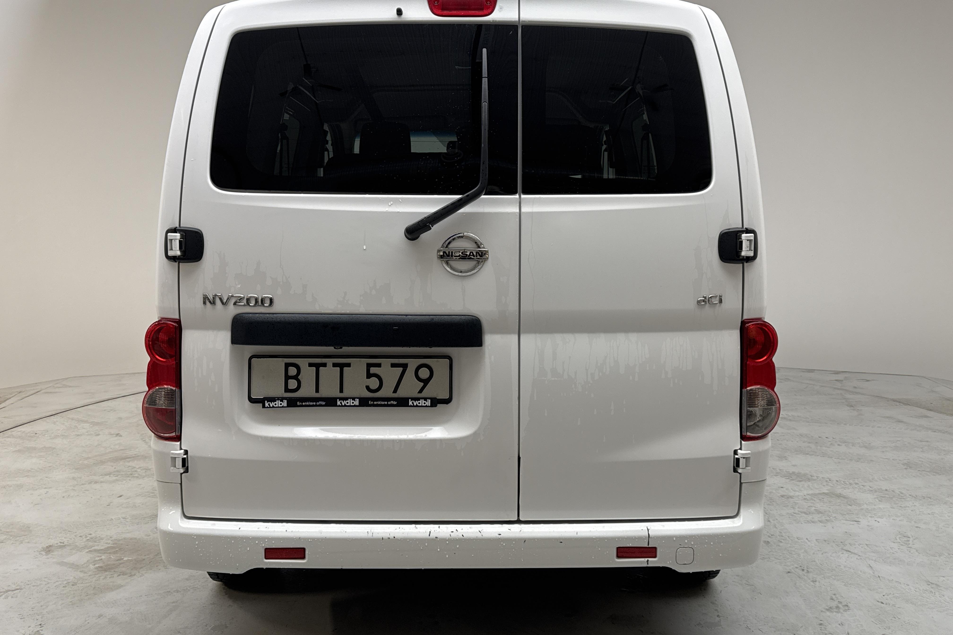 Nissan NV200 1.5 dCi Buss (110hk) - 69 860 km - Manualna - biały - 2014