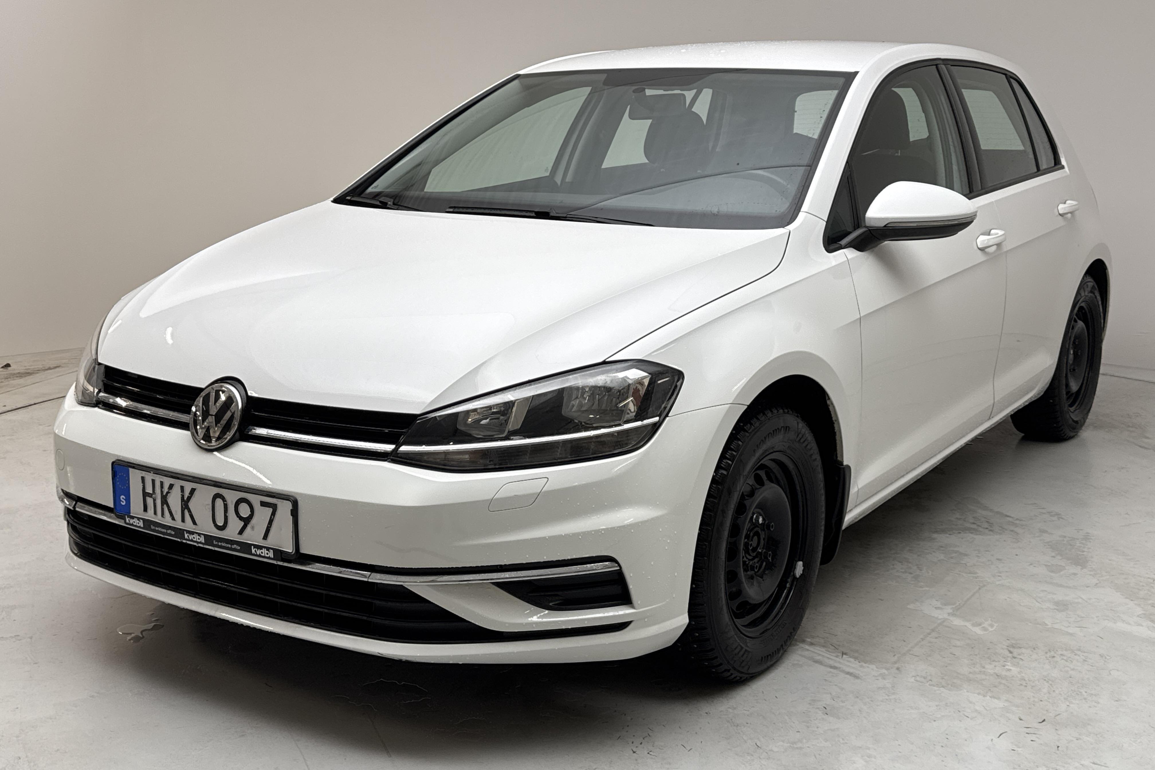 VW Golf VII 1.6 TDI 5dr (115hk) - 196 940 km - Automatyczna - biały - 2018