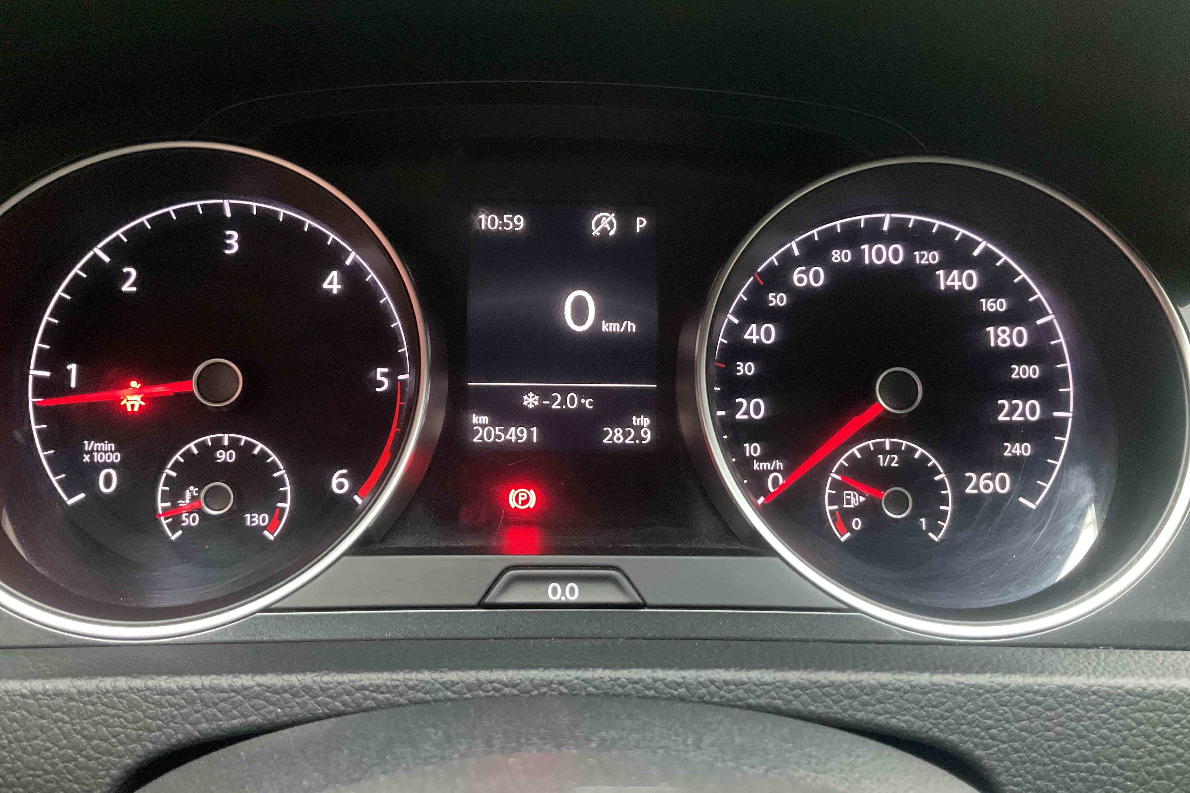 VW Golf VII 1.6 TDI 5dr (115hk) - 205 490 km - Automaattinen - valkoinen - 2018