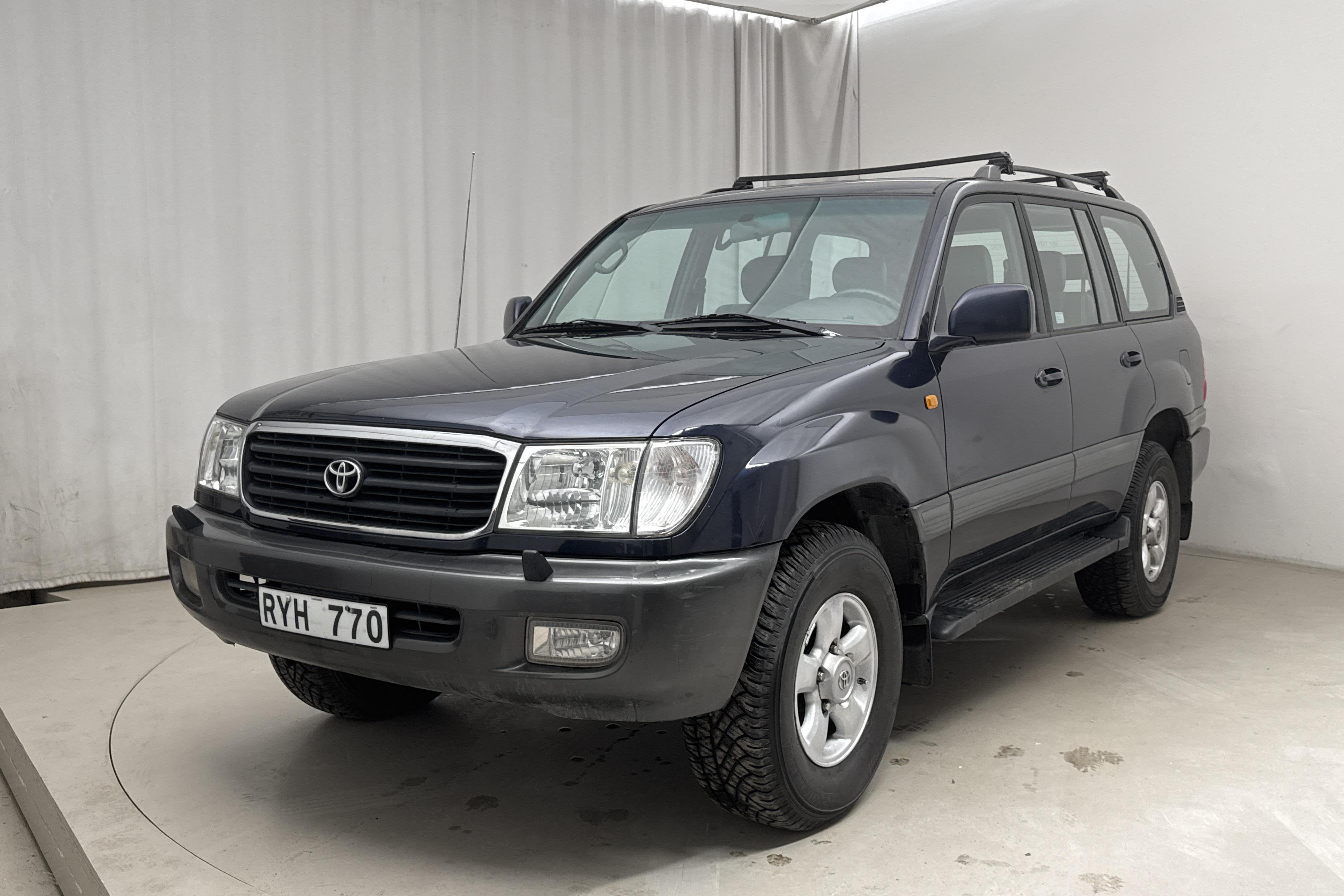 Toyota Land Cruiser 100 4.7 V8 (235hk) - 136 170 km - Automatic - blue - 2000