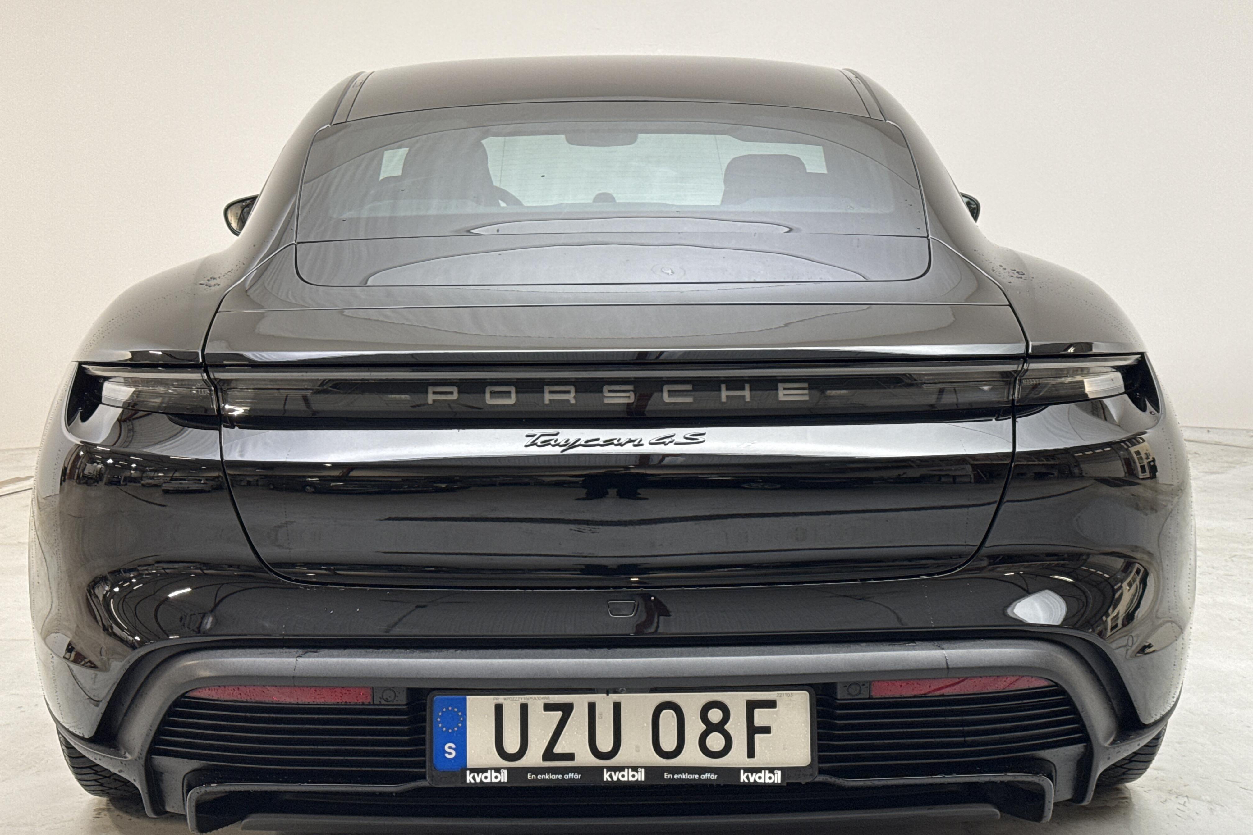 Porsche Taycan 4S (530hk) - 38 970 km - Automatyczna - czarny - 2023