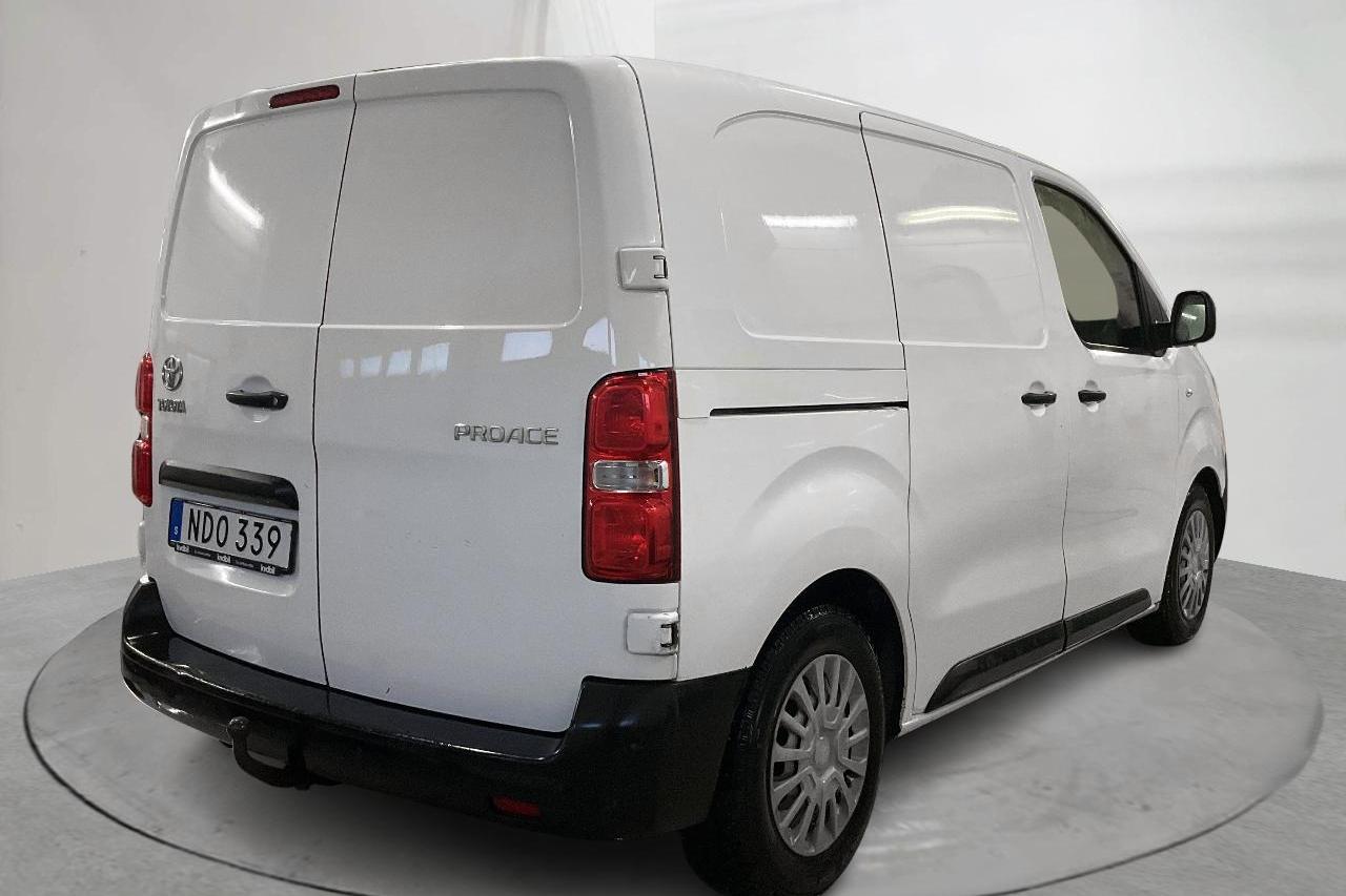 Toyota PROACE 1.5D (120hk) - 73 520 km - Käsitsi - valge - 2019