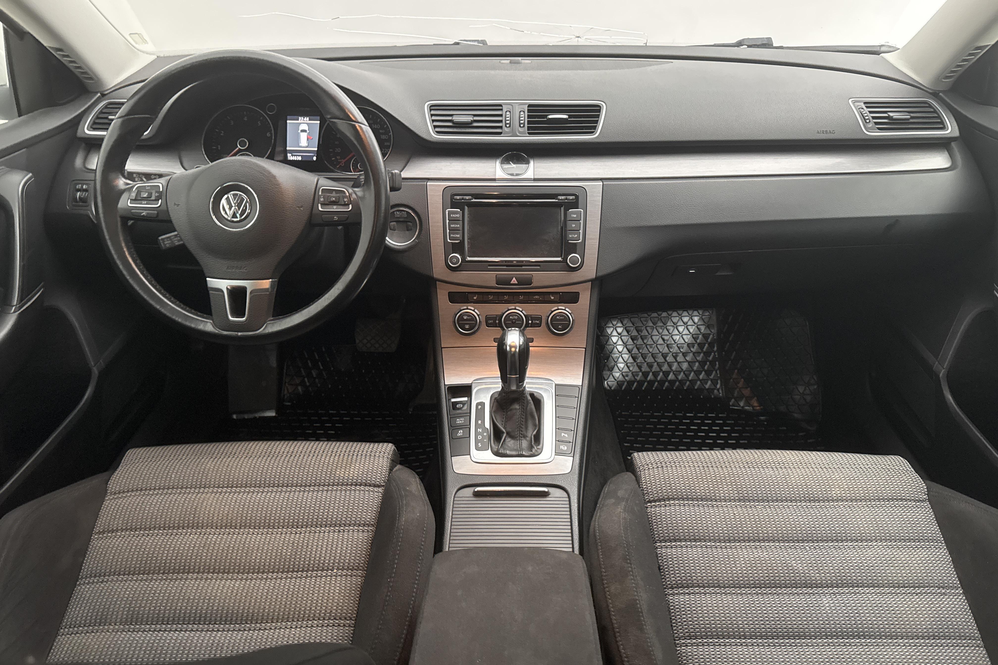 VW Passat 1.4 TSI EcoFuel Variant (150hk) - 184 630 km - Automaattinen - valkoinen - 2012