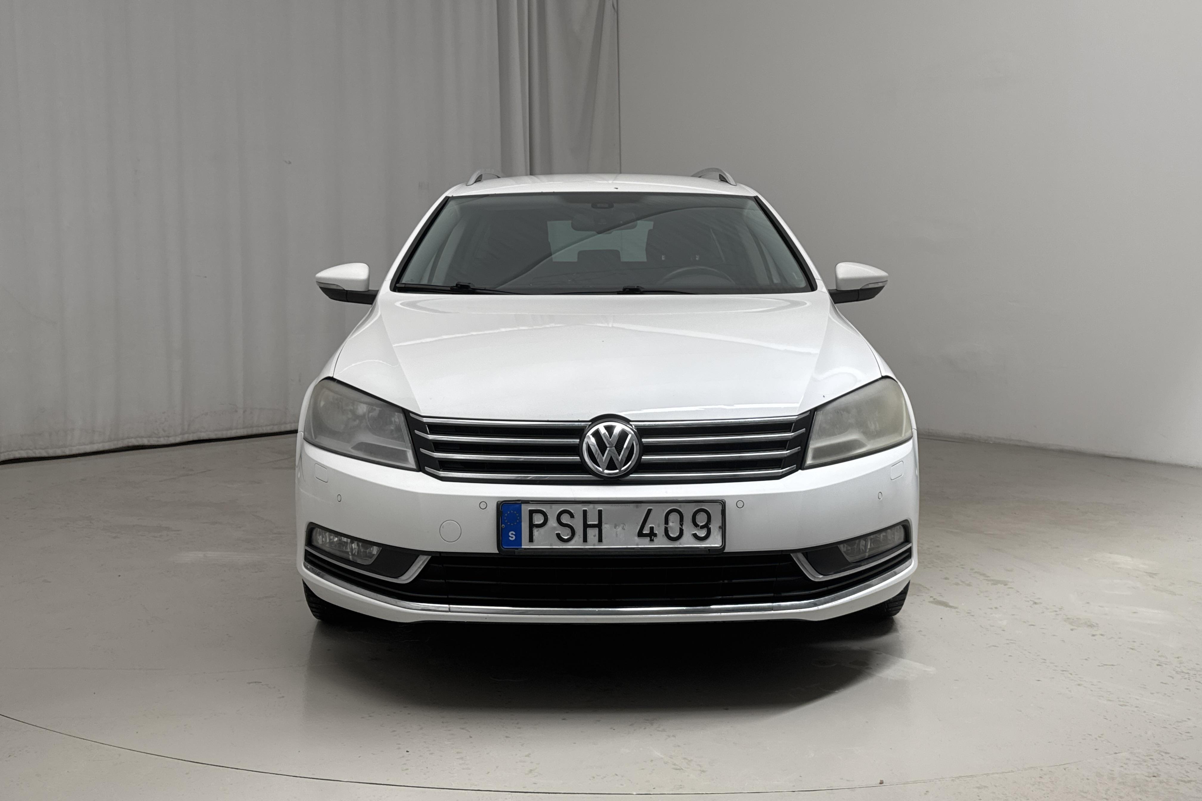 VW Passat 1.4 TSI EcoFuel Variant (150hk) - 184 630 km - Automaattinen - valkoinen - 2012