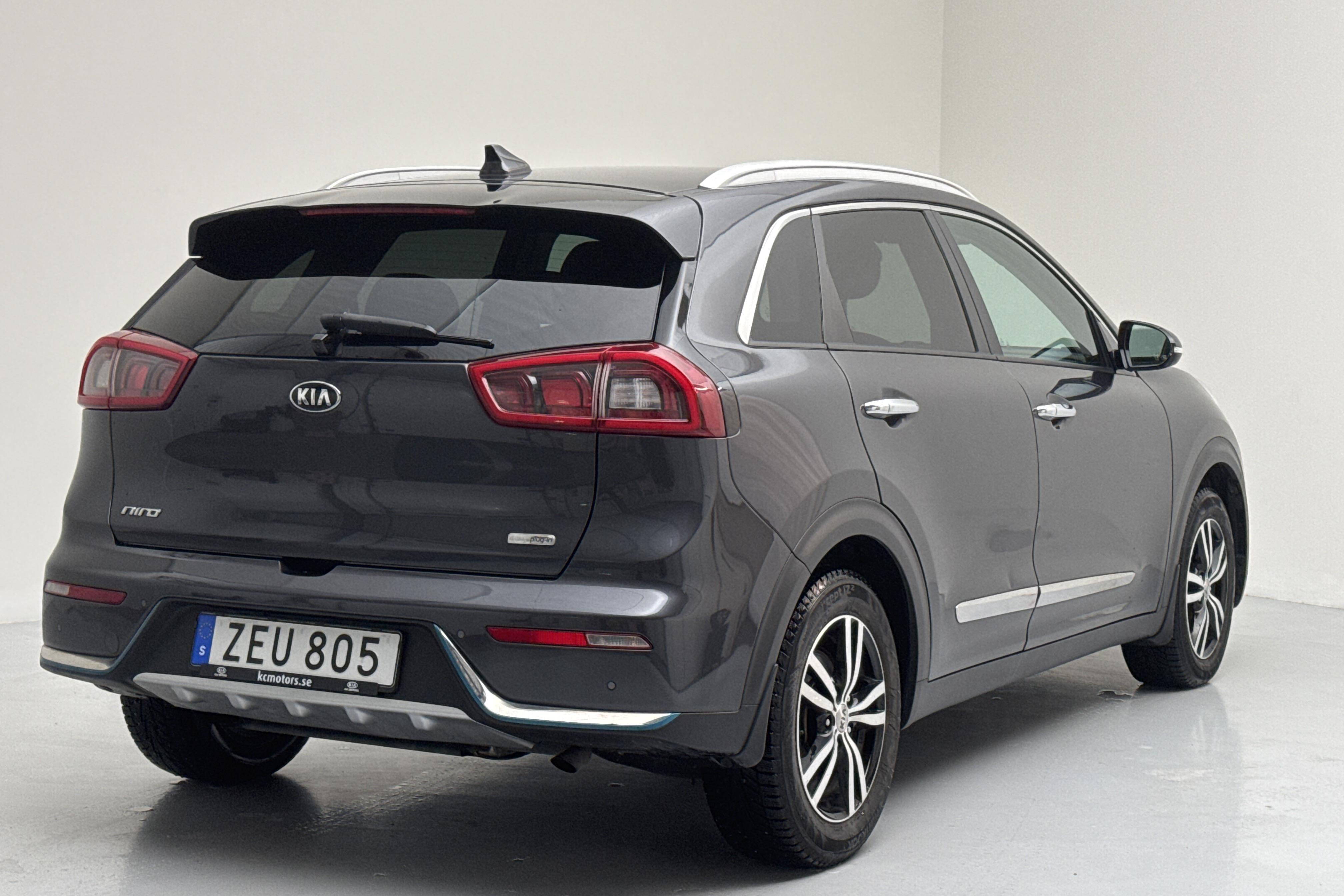 KIA Niro Plug-in Hybrid 1.6 (141hk) - 30 790 km - Automaattinen - harmaa - 2018