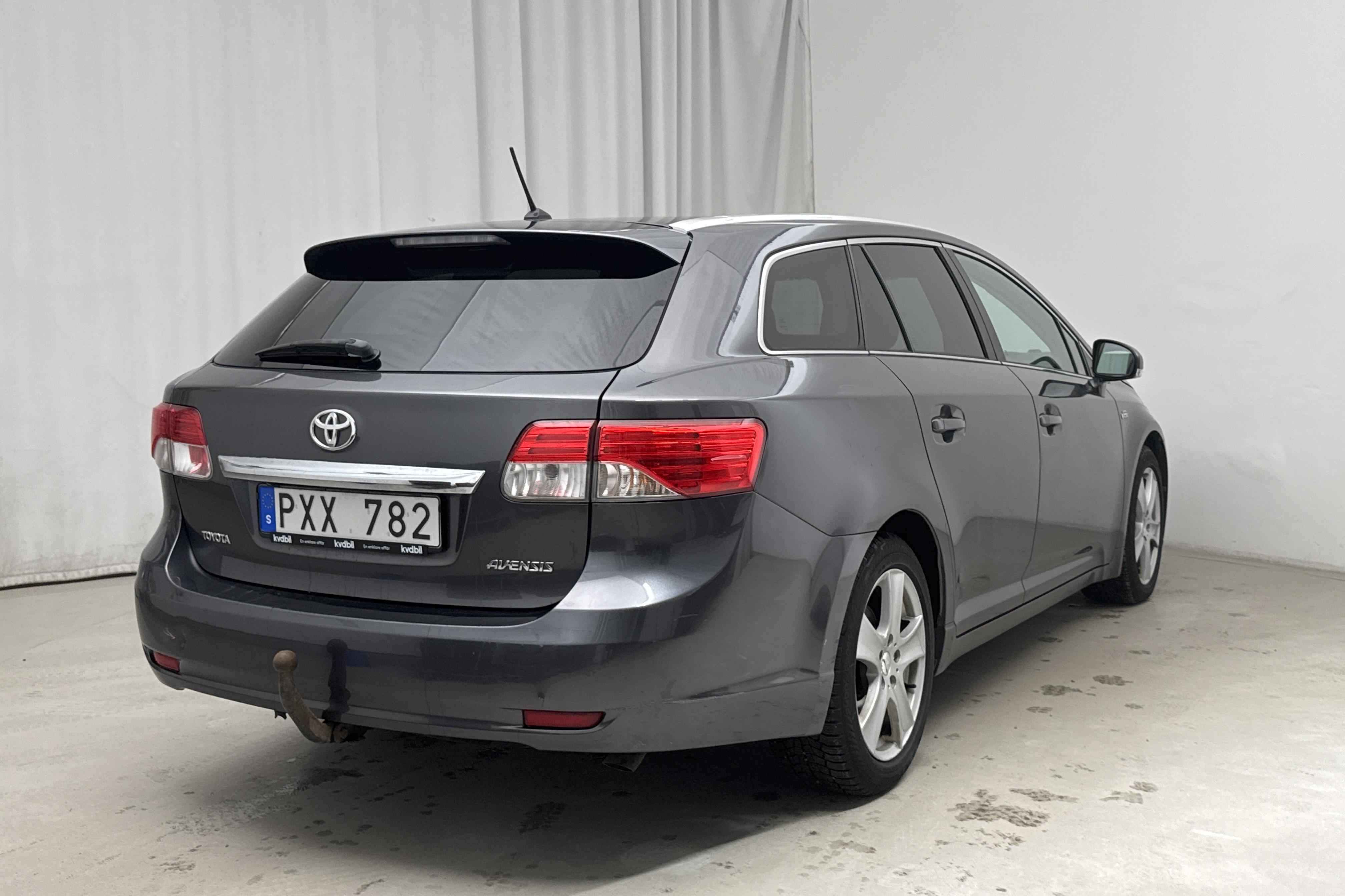 Toyota Avensis 2.2 D-4D Kombi (150hk) - 24 128 mil - Automat - Dark Grey - 2012