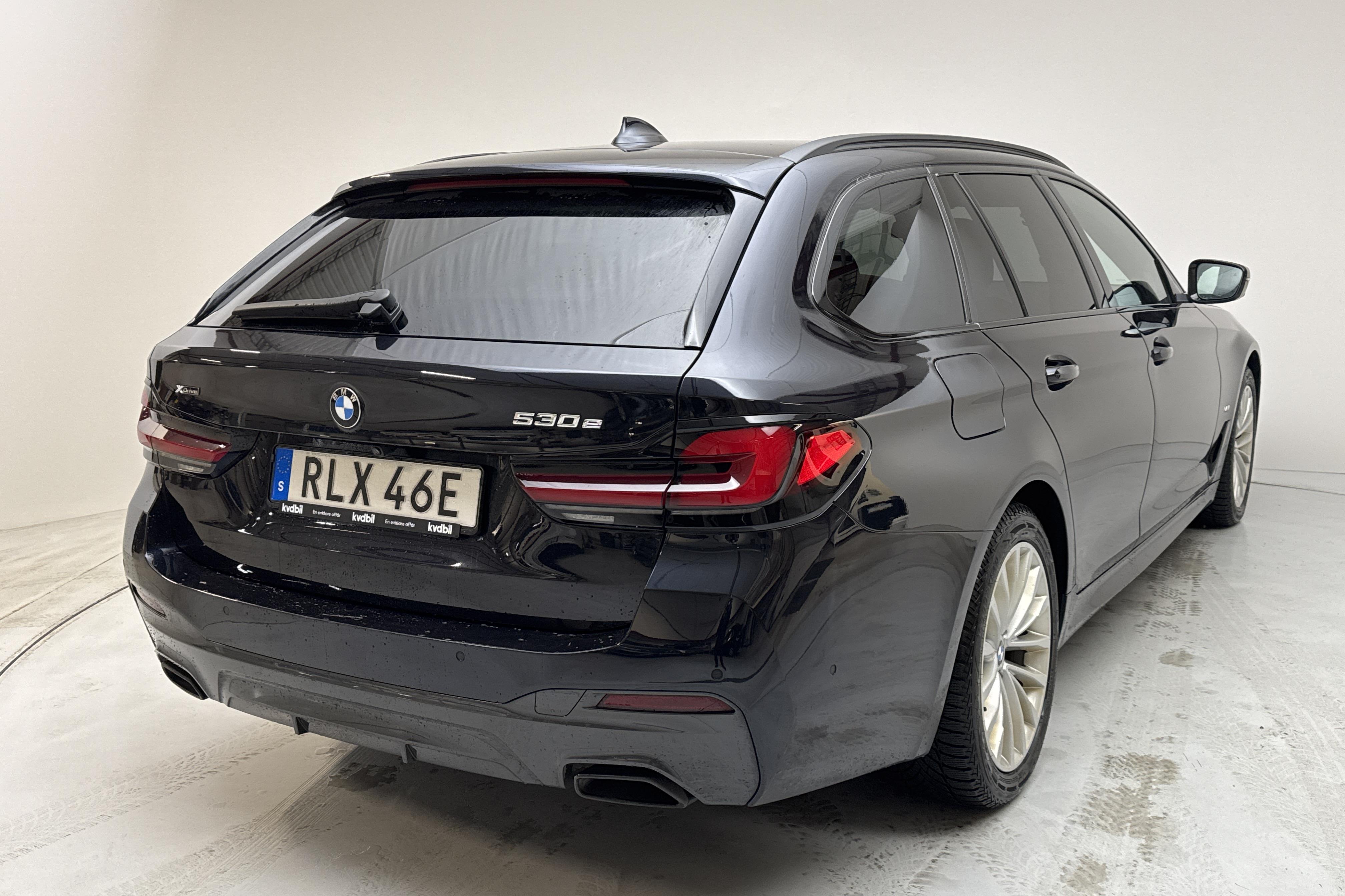 BMW 530e xDrive Touring, G31 12kWh LCI (292hk) - 152 590 km - Automatic - black - 2021