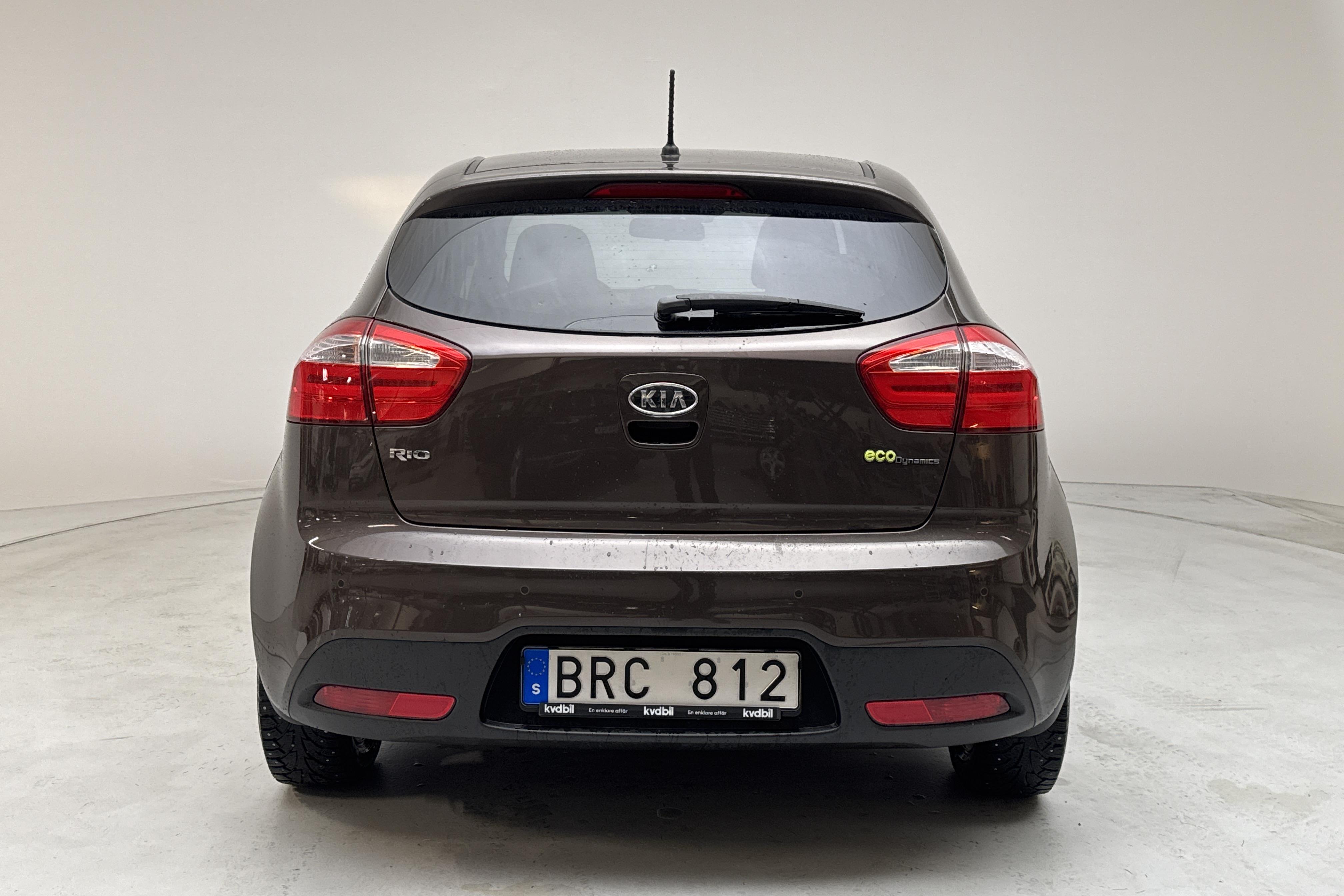 KIA Rio 1.4 (109hk) - 123 580 km - Käsitsi - pruun - 2012