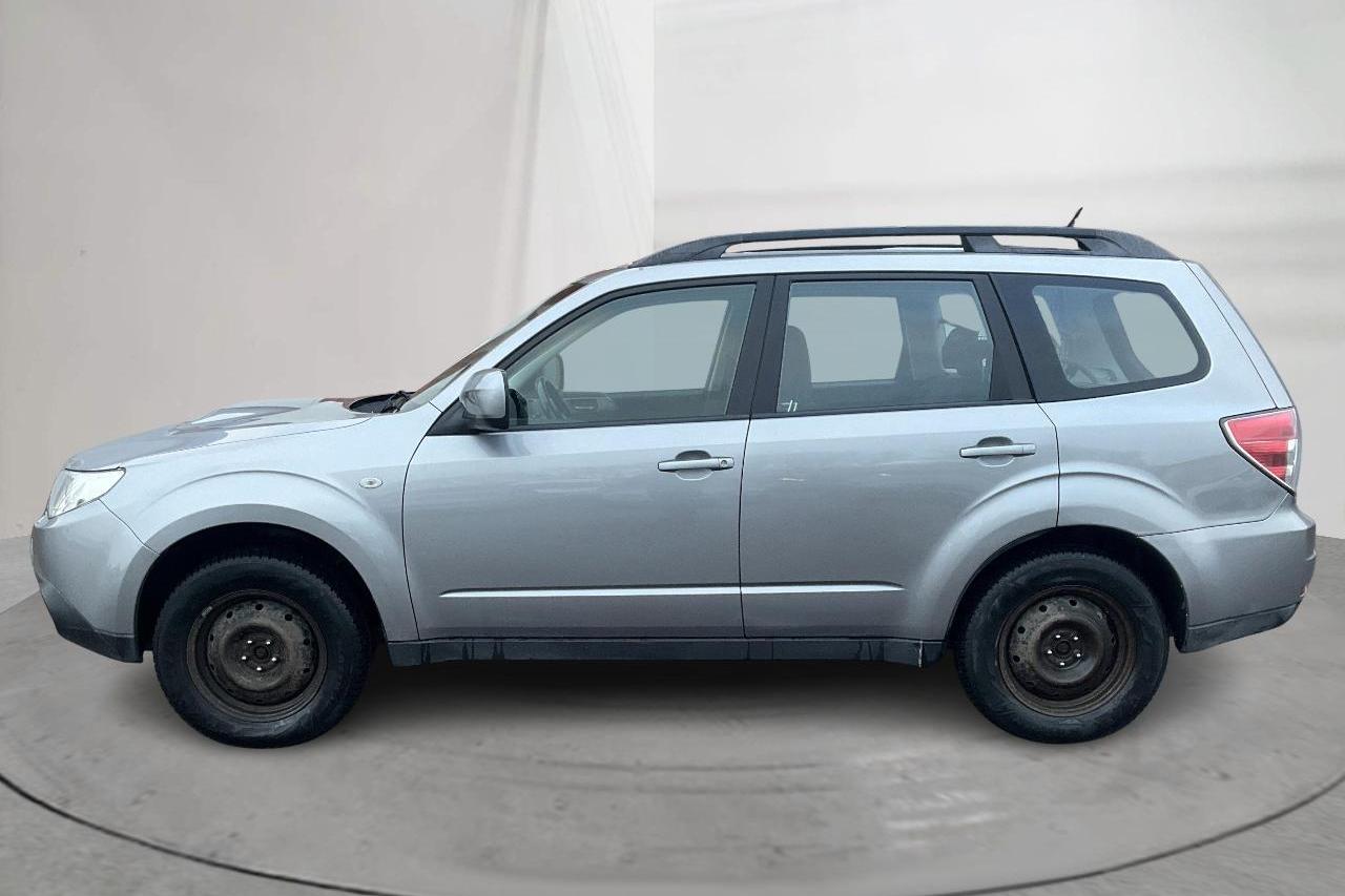 Subaru Forester 2.0D (147hk) - 217 140 km - Käsitsi - hõbe - 2010