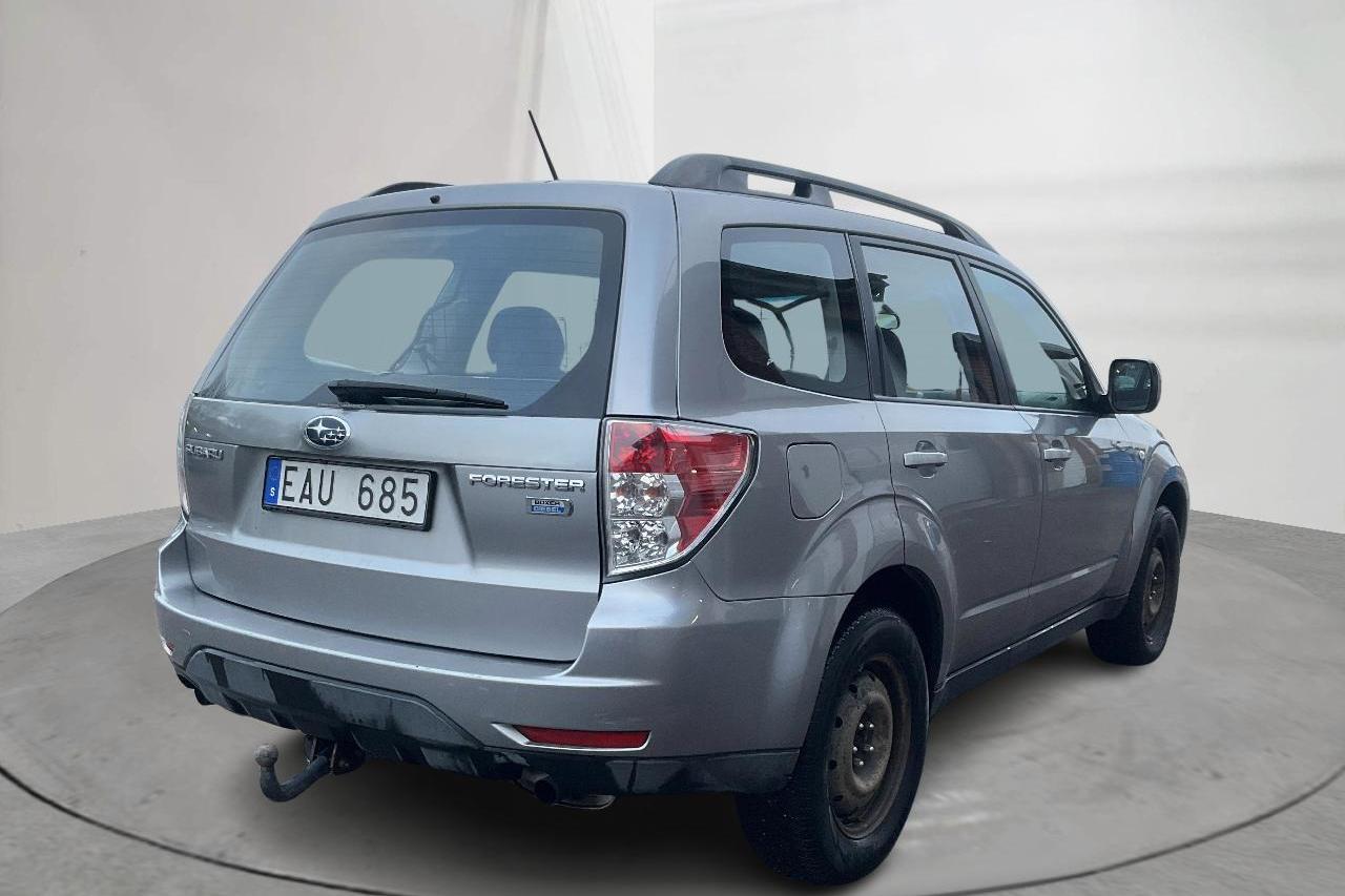 Subaru Forester 2.0D (147hk) - 217 140 km - Käsitsi - hõbe - 2010