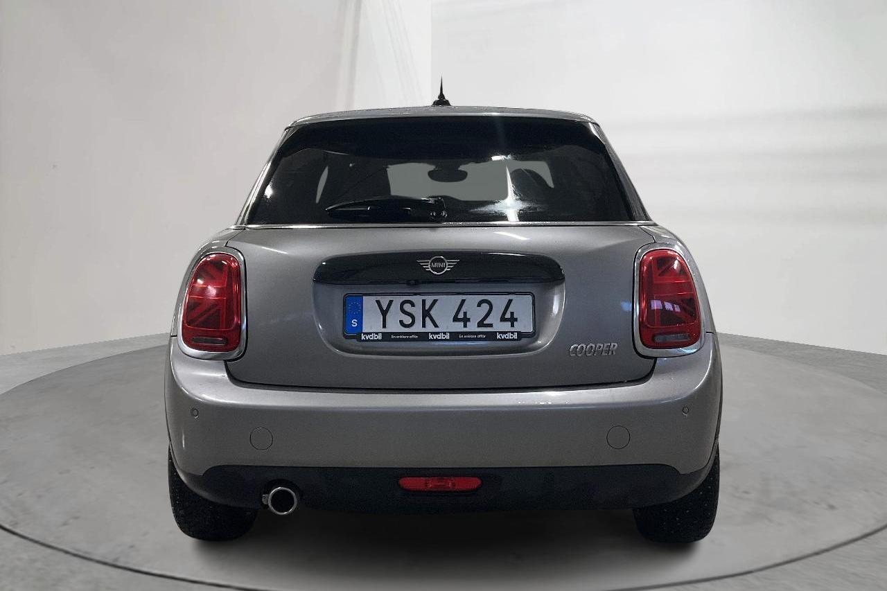 MINI Cooper Hatch 5dr, F55 (136hk) - 10 005 mil - Manuell - grå - 2019