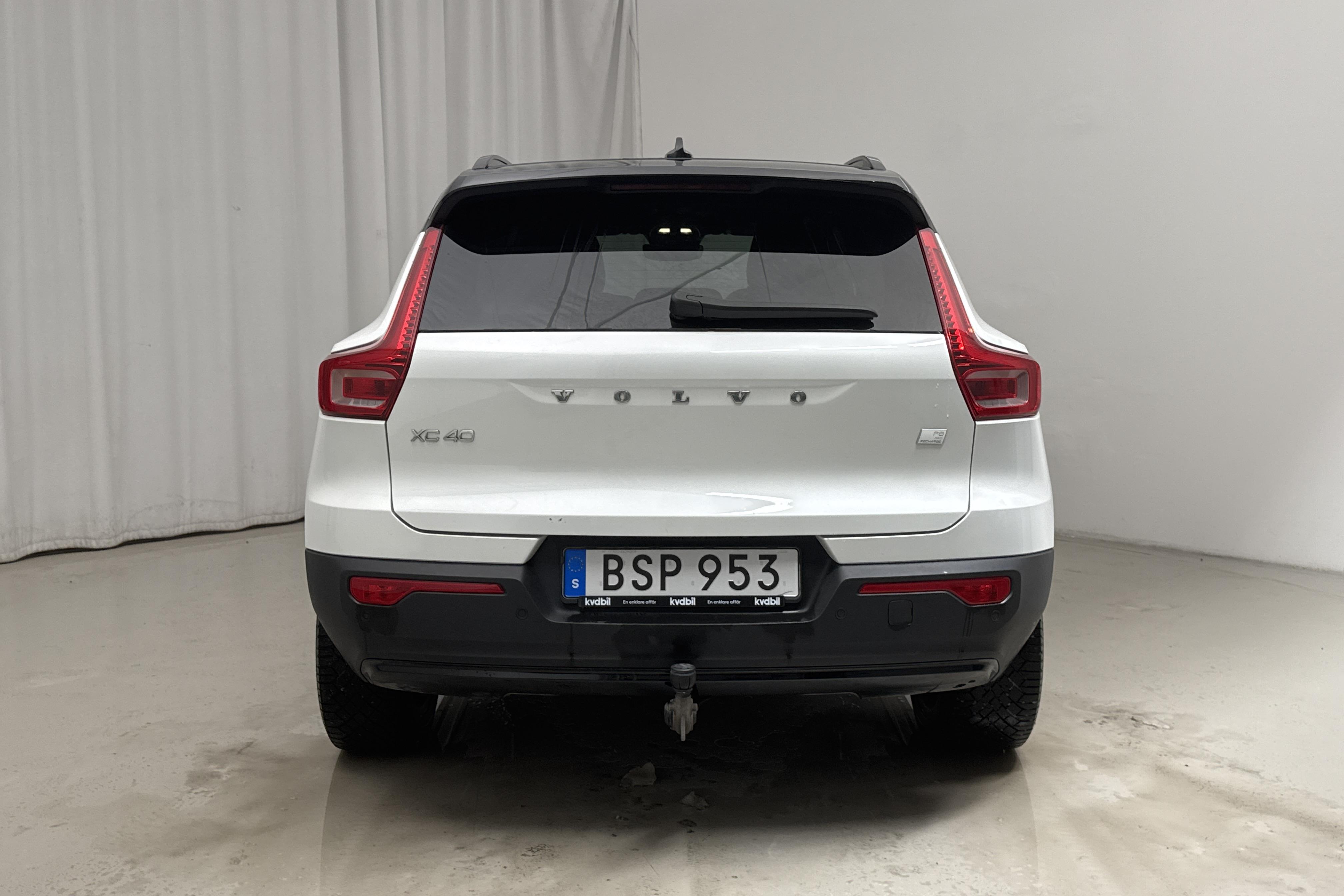 Volvo XC40 P8 Recharge Twin AWD (408hk) - 40 990 km - Automatic - white - 2021