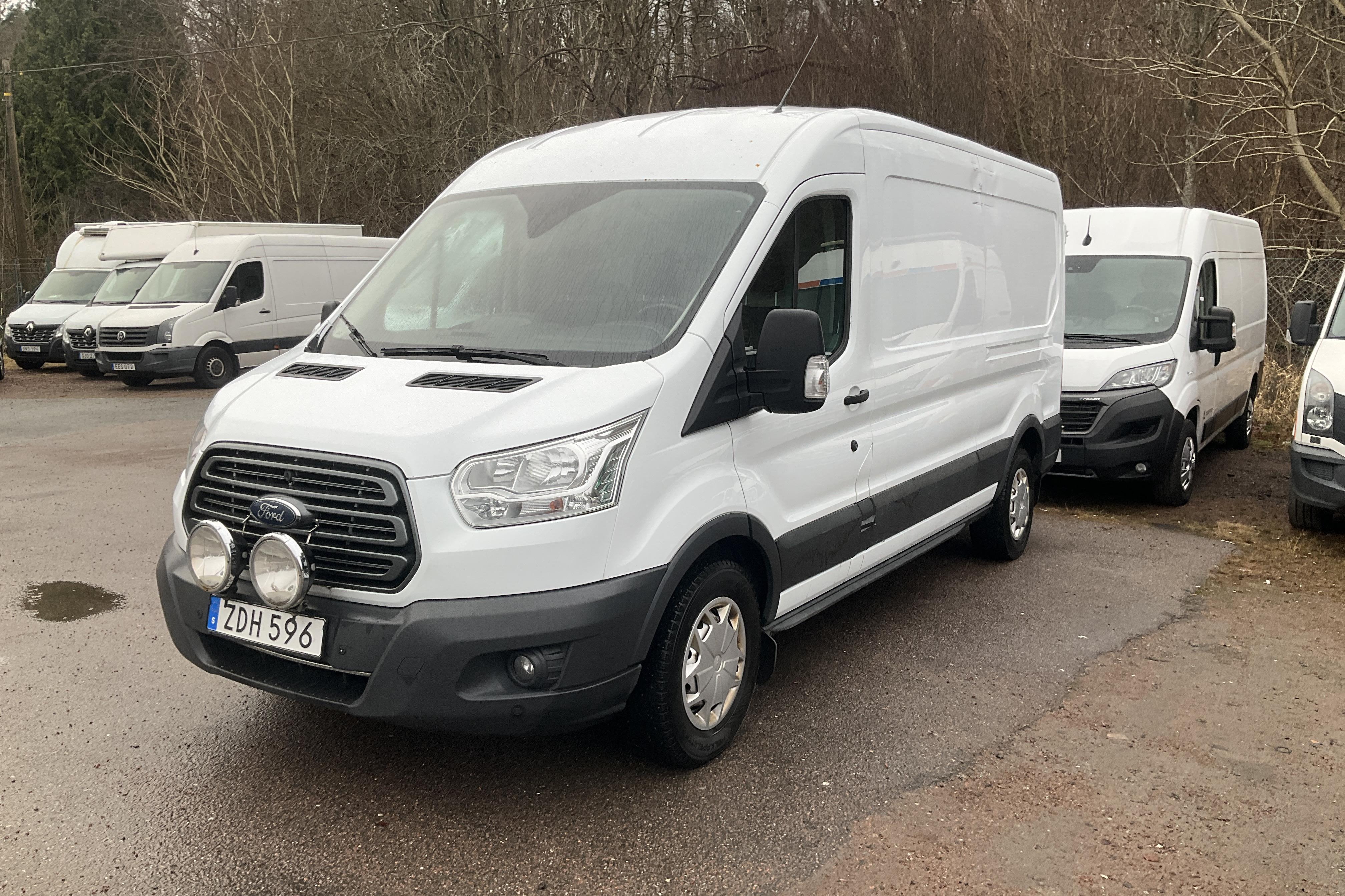 Ford Transit 350 2.0 TDCi 2WD Skåp (170hk) - 14 083 mil - Manuell - vit - 2018