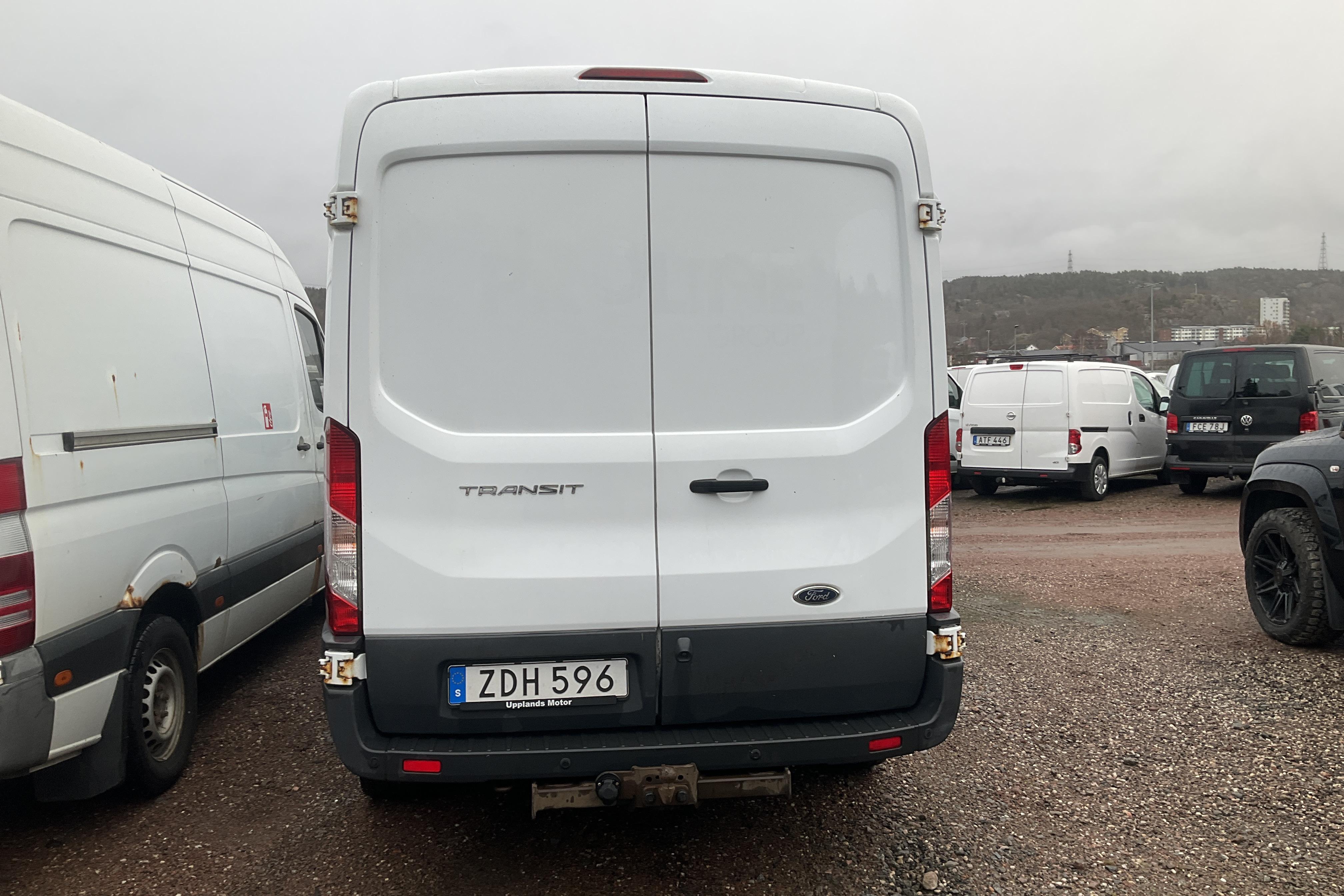 Ford Transit 350 2.0 TDCi 2WD Skåp (170hk) - 14 083 mil - Manuell - vit - 2018