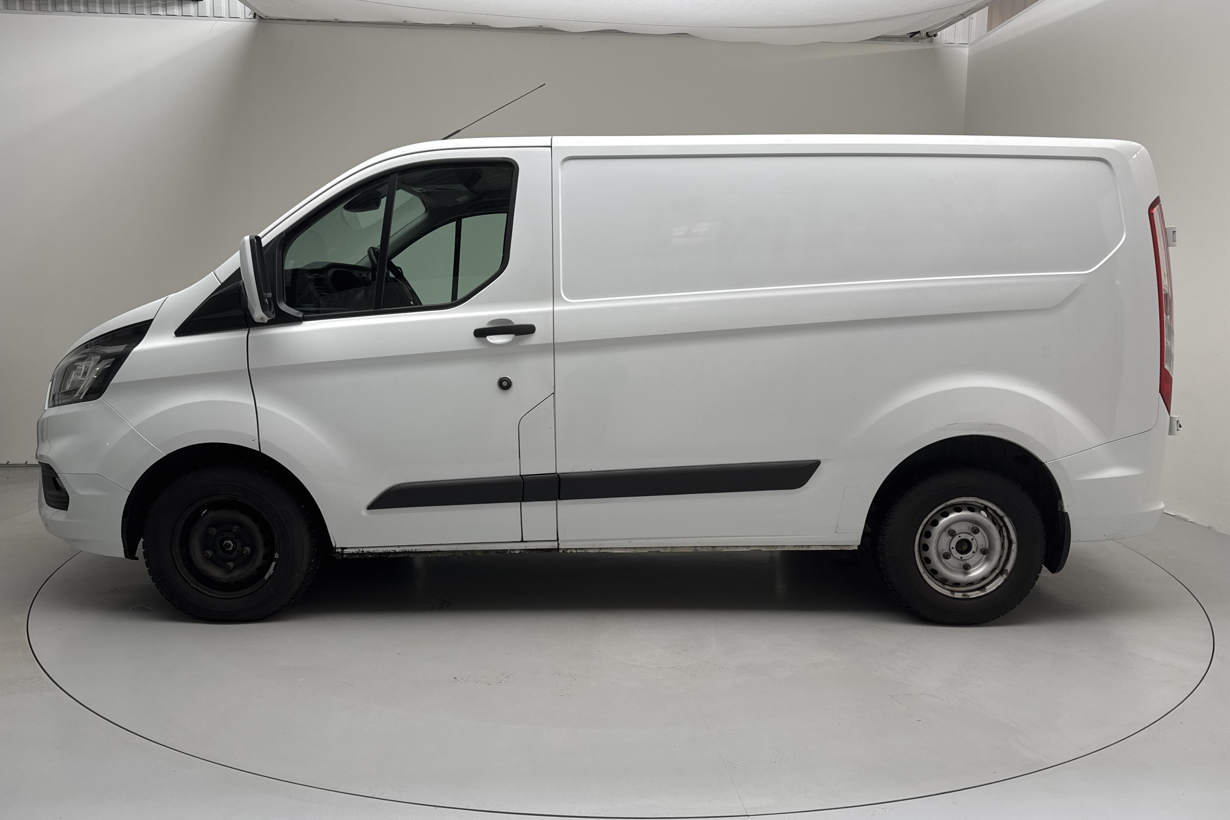 Ford Transit Custom 280 (105hk) - 13 576 mil - Manuell - vit - 2020