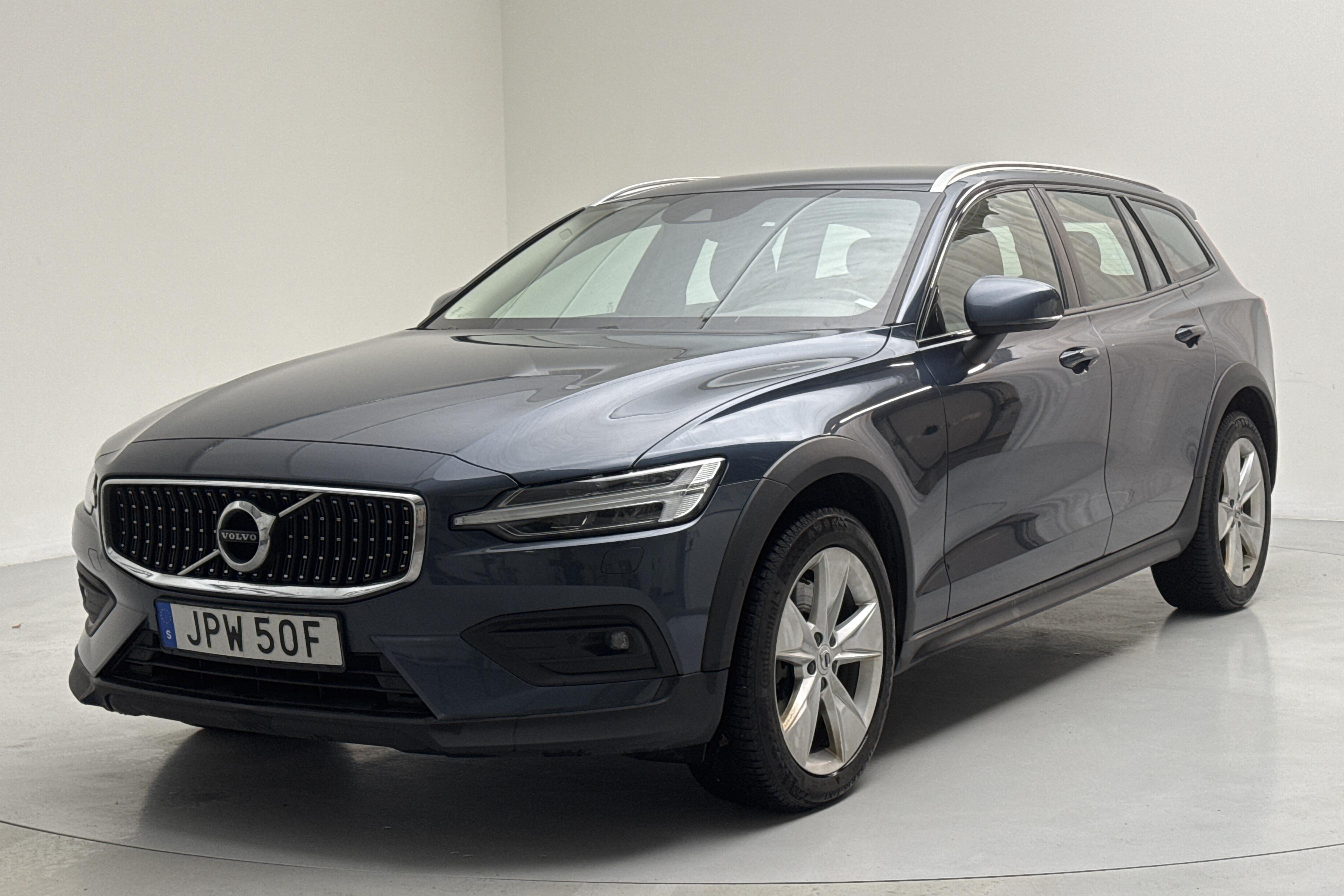 Volvo V60 B4 Cross Country AWD Mildhybrid, Diesel (197hk) - 109 670 km - Automaattinen - Dark Blue - 2022