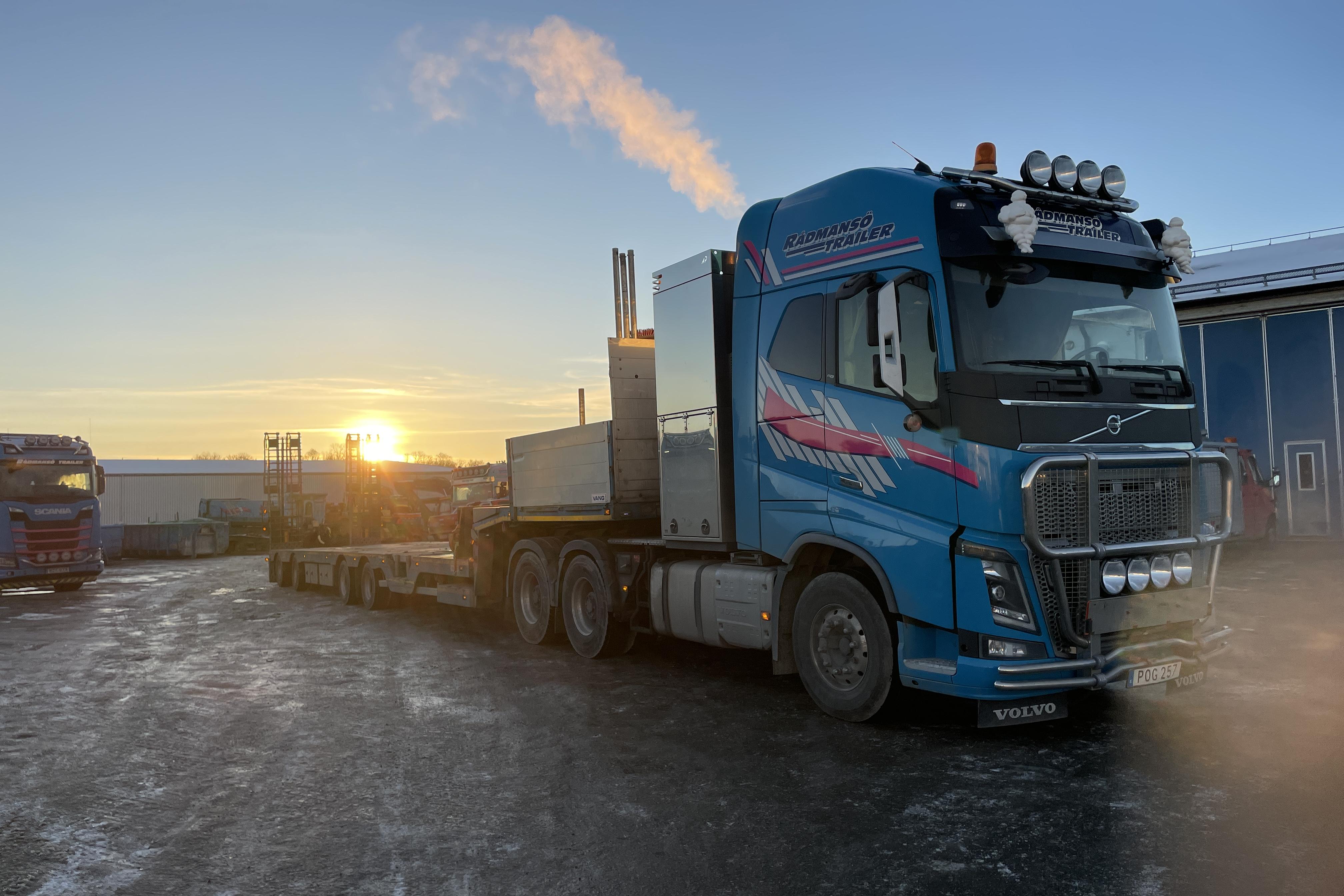 VOLVO FH16 - 976 453 km - Automatic - blue - 2014