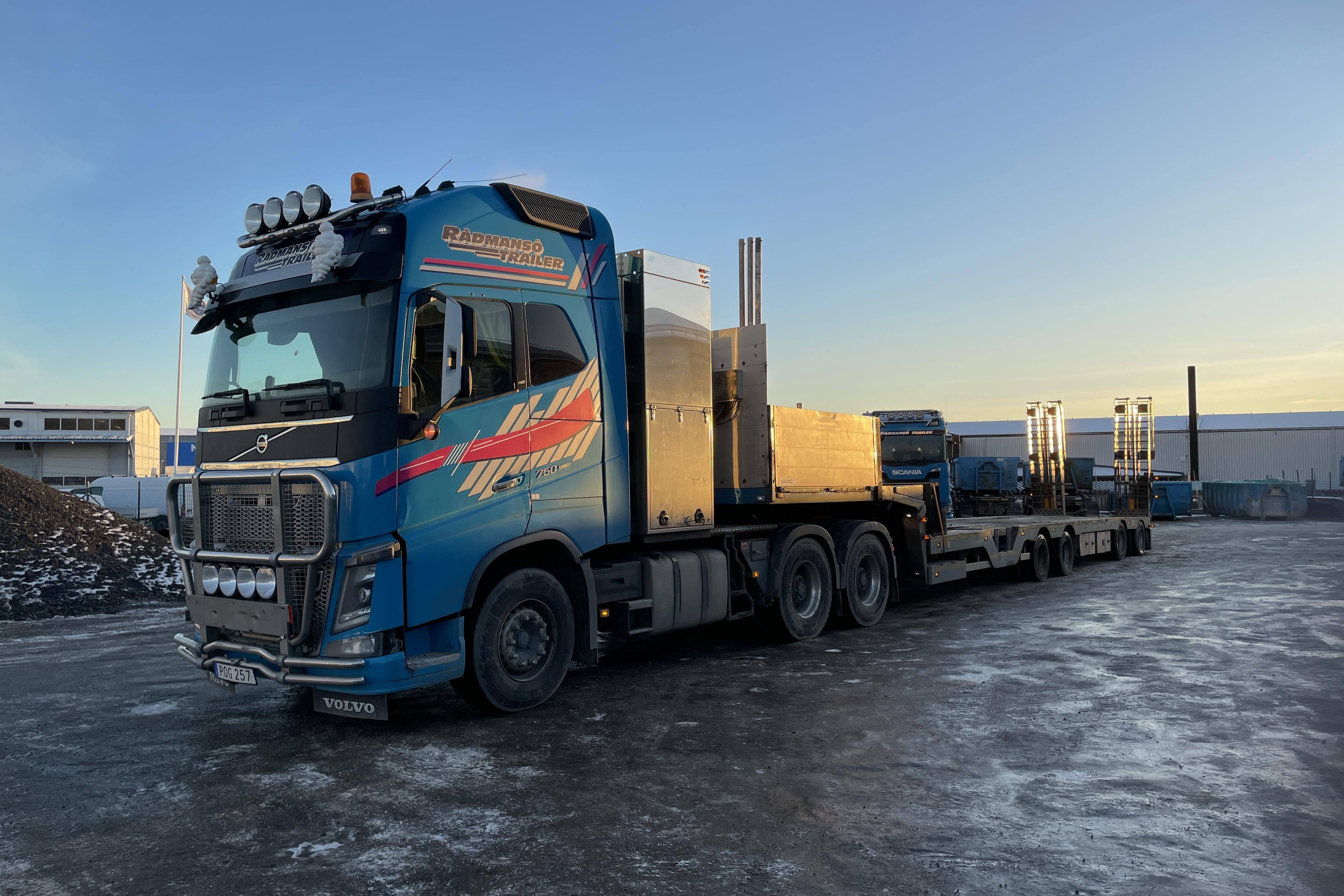 VOLVO FH16 - 976 453 km - Automatic - blue - 2014