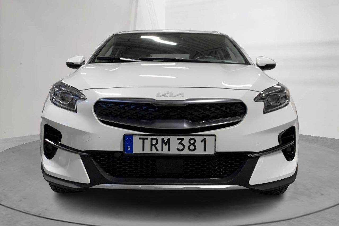 KIA XCeed 1.6 Plug-in Hybrid 5dr (141hk) - 28 230 km - Automatyczna - biały - 2022