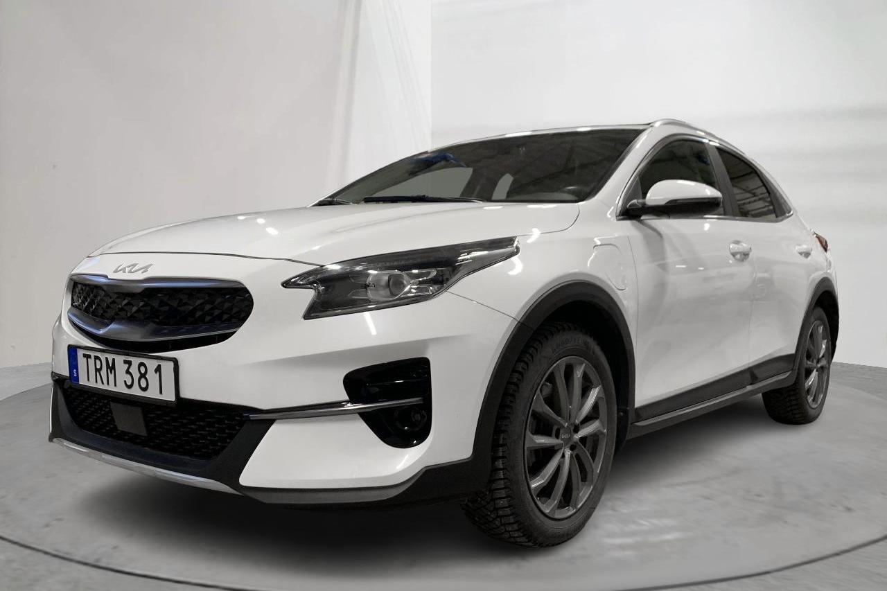 KIA XCeed 1.6 Plug-in Hybrid 5dr (141hk) - 28 230 km - Automatyczna - biały - 2022