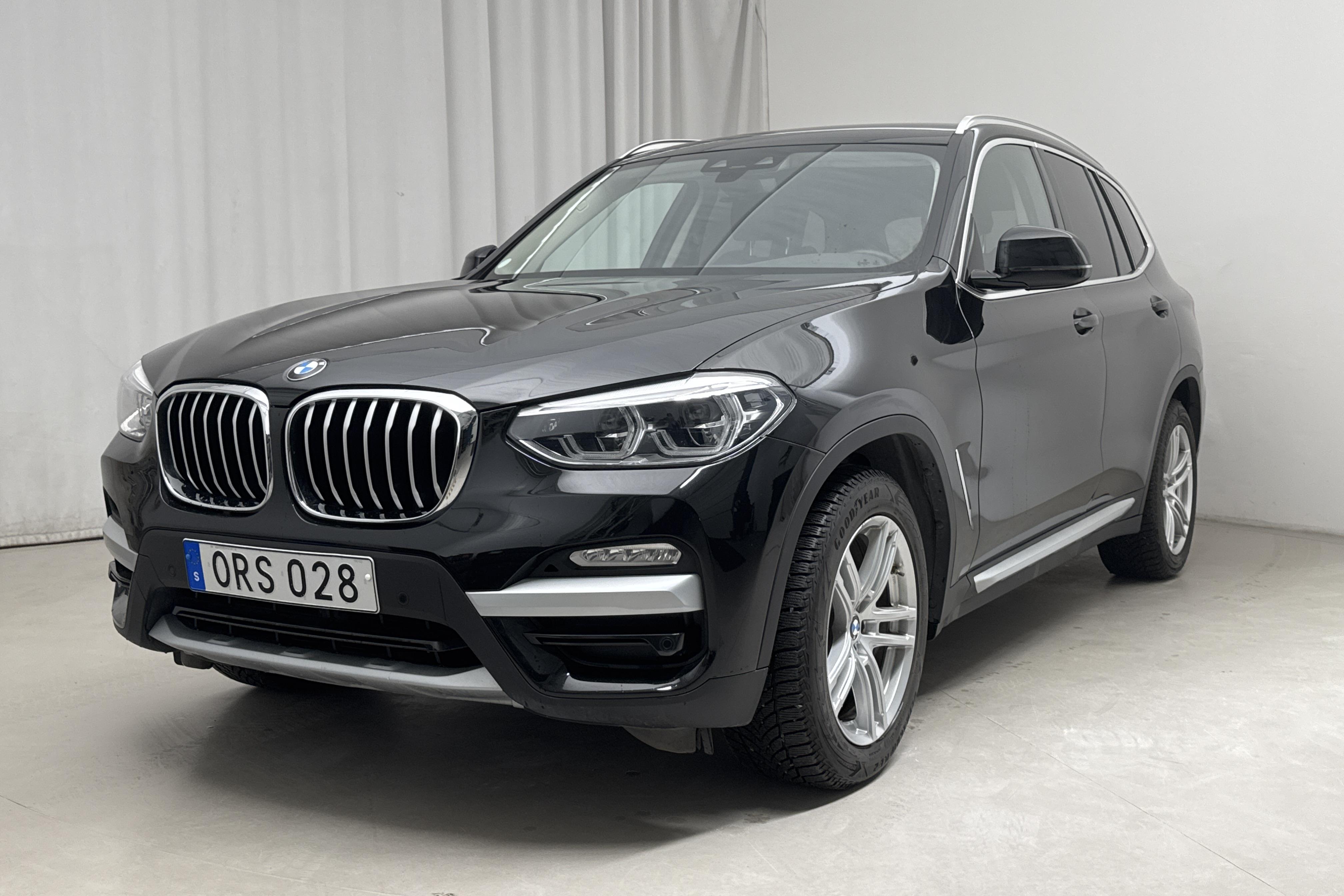 BMW X3 xDrive20i, G01 (184hk) - 42 550 km - Automaatne - must - 2019