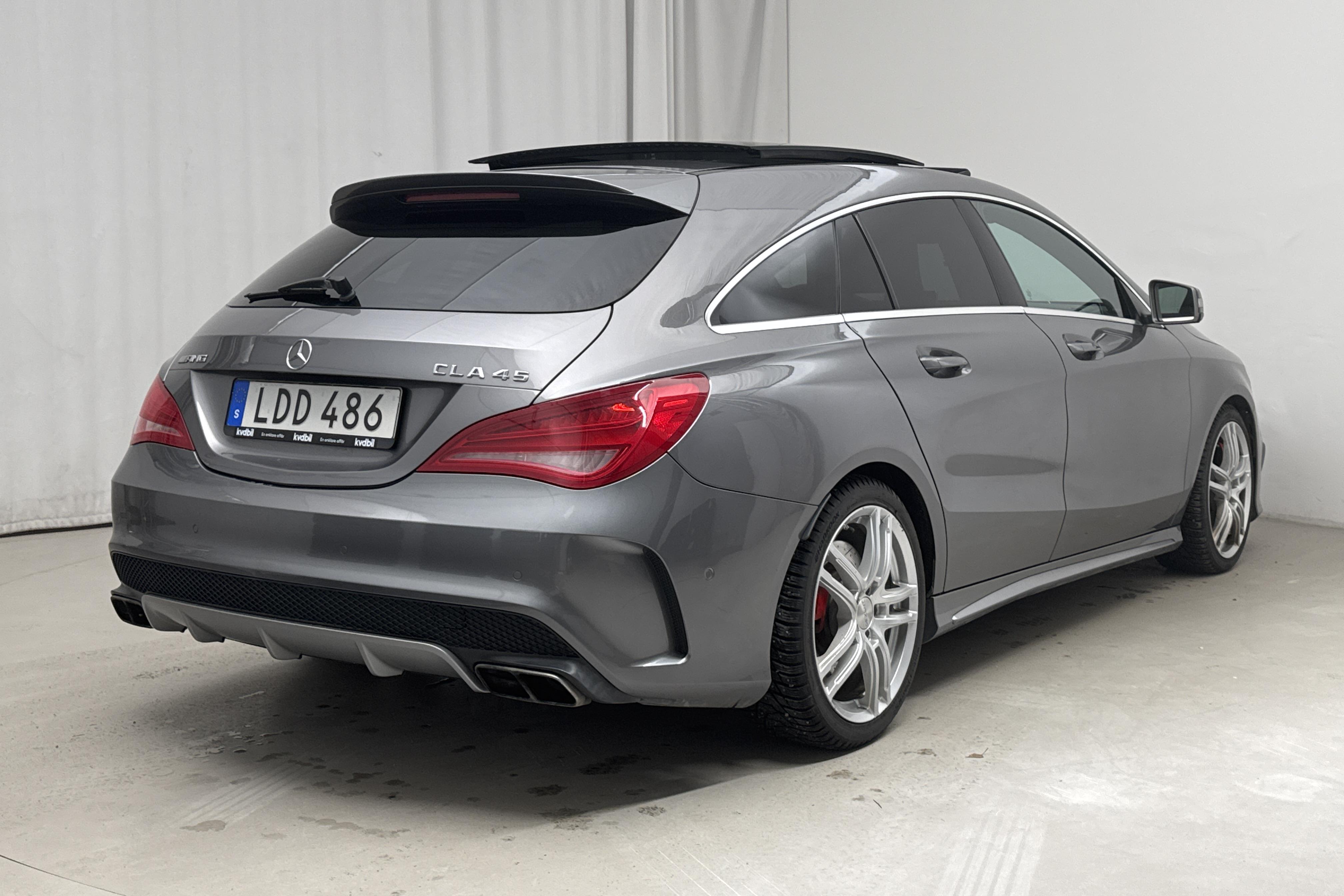 Mercedes CLA 45 AMG 4MATIC Shooting Brake X117 (381hk) - 162 600 km - Automatyczna - Dark Grey - 2016