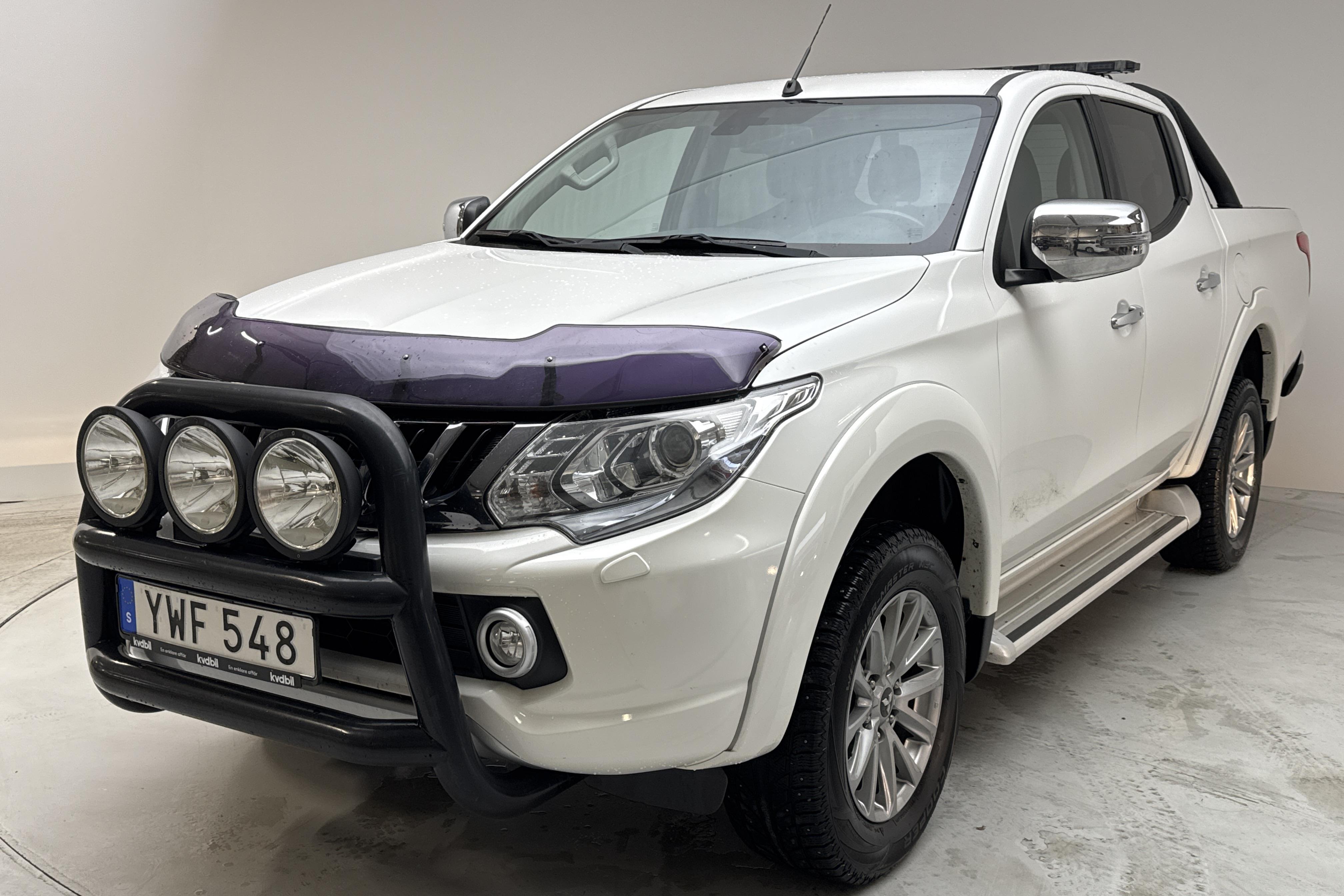 Mitsubishi L200 2.4 DI-D (181hk) - 12 277 mil - Automat - vit - 2019