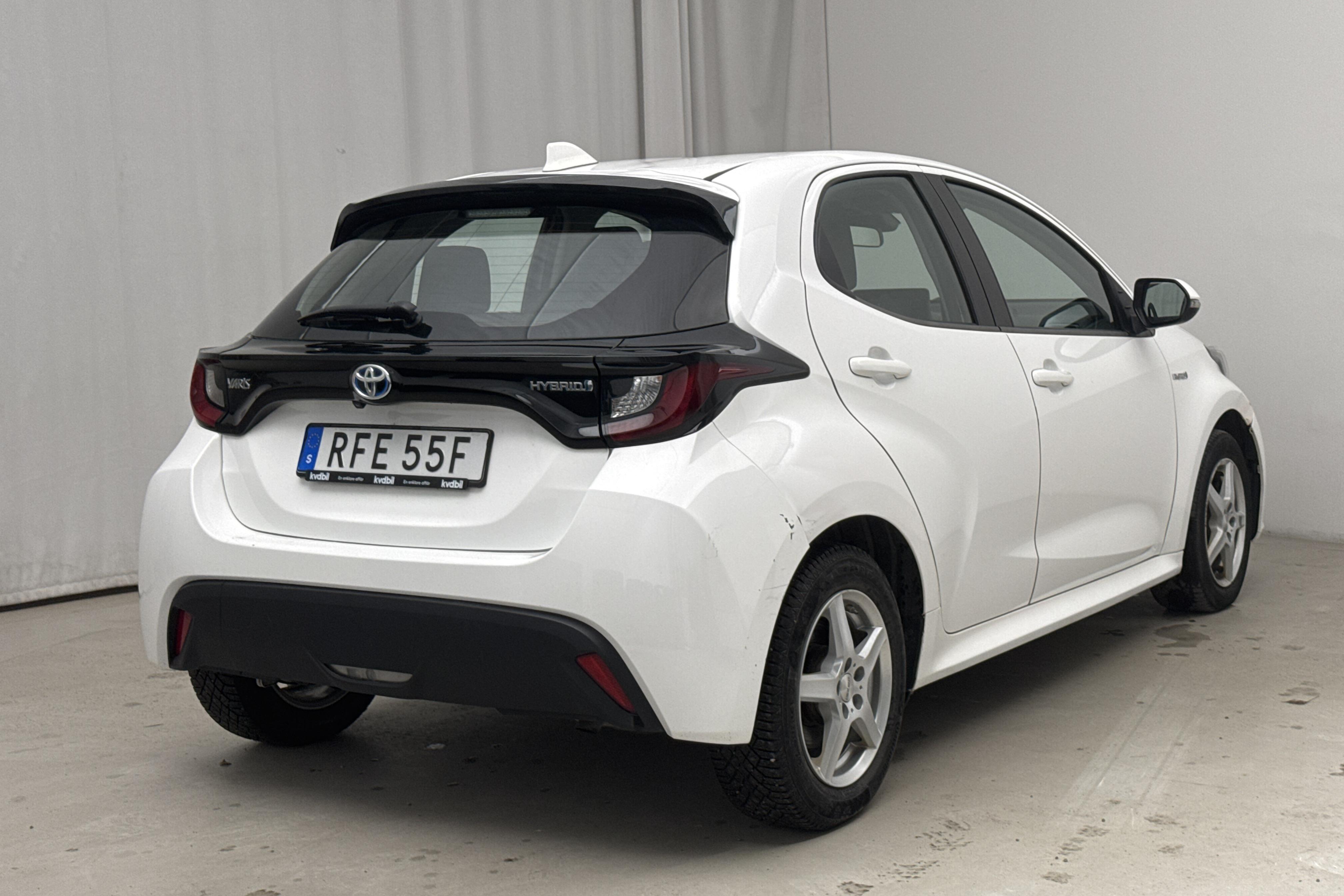 Toyota Yaris 1.5 Hybrid 5dr (116hk) - 10 991 mil - Automat - vit - 2020